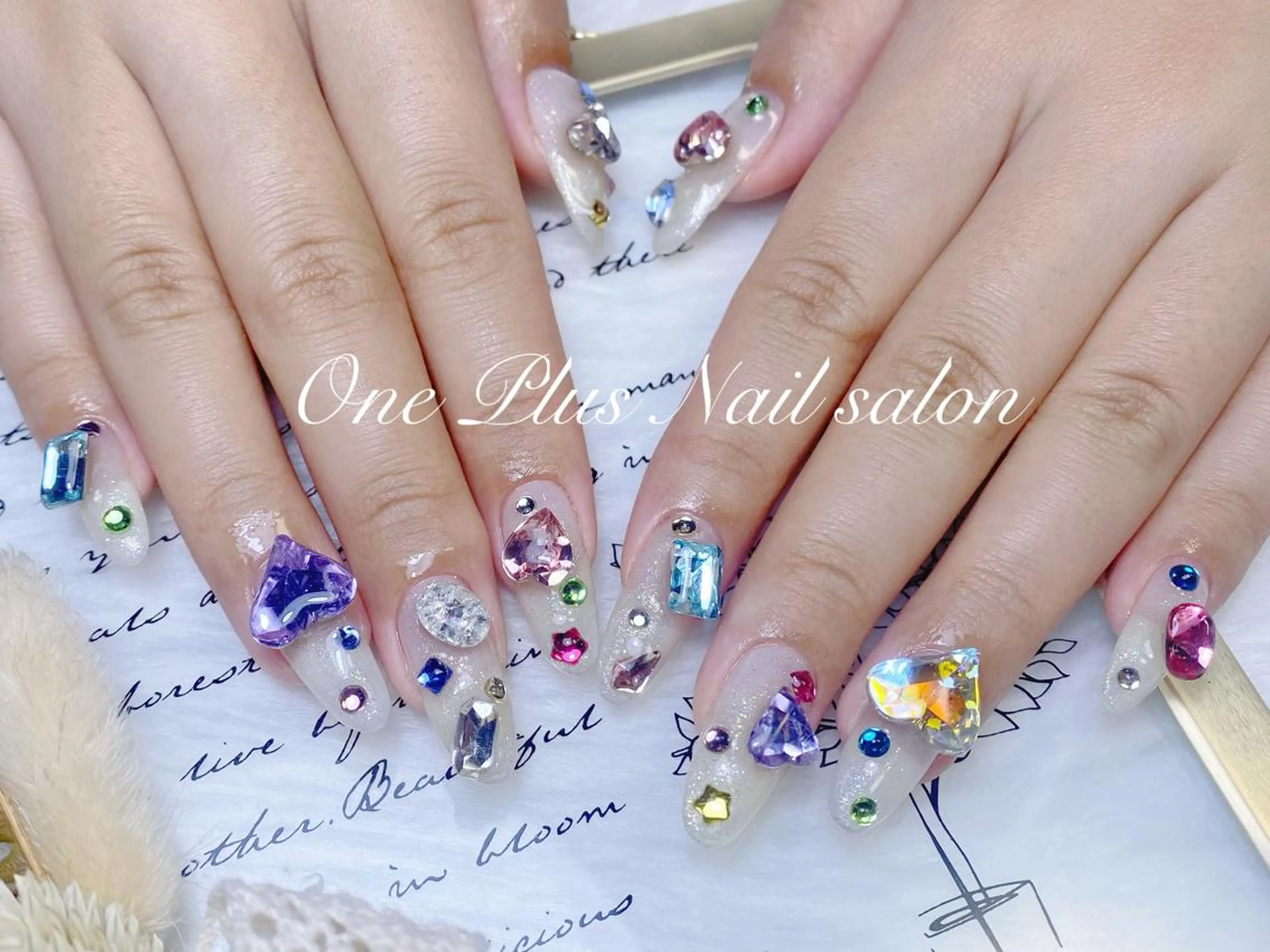 ネイル One Plus Nail Salonのネイルデザイン