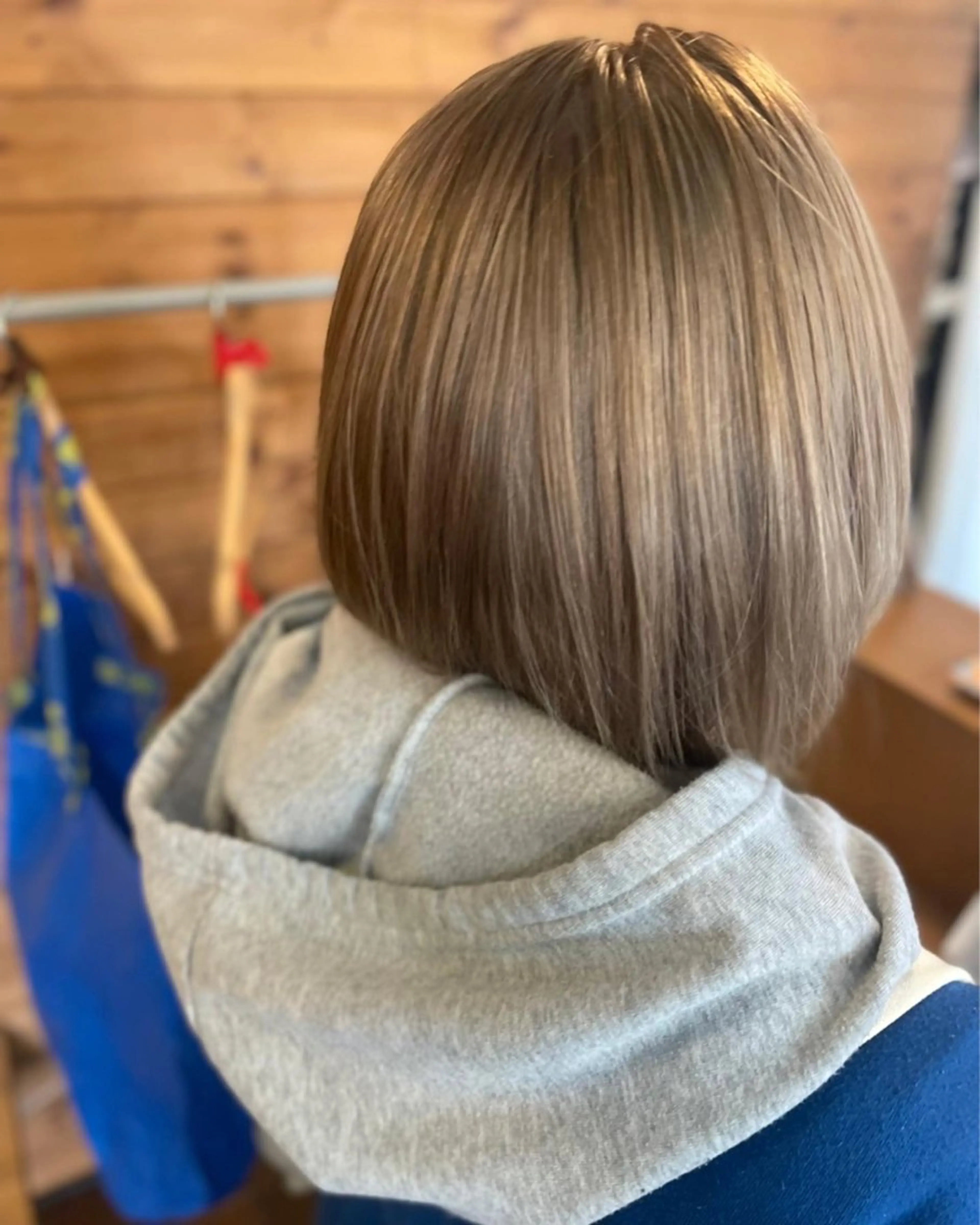 カラー ベージュカラー ミルクティーベージュ ホワイトミルクティーベージュ 児玉 進之助のヘアスタイル