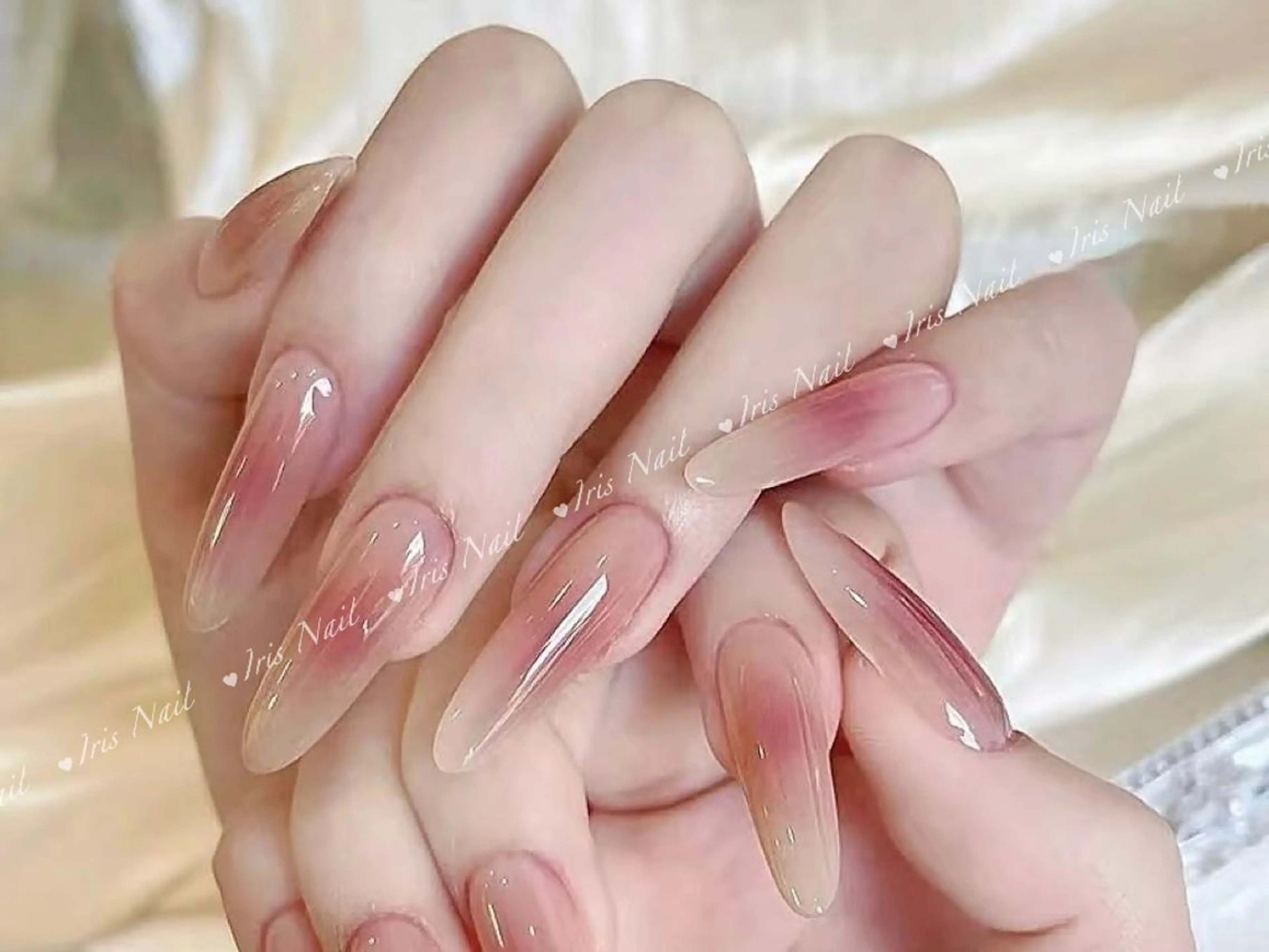 ネイル ハンドネイル ハンドケア 🍒IRIS Nail🌸のネイルデザイン