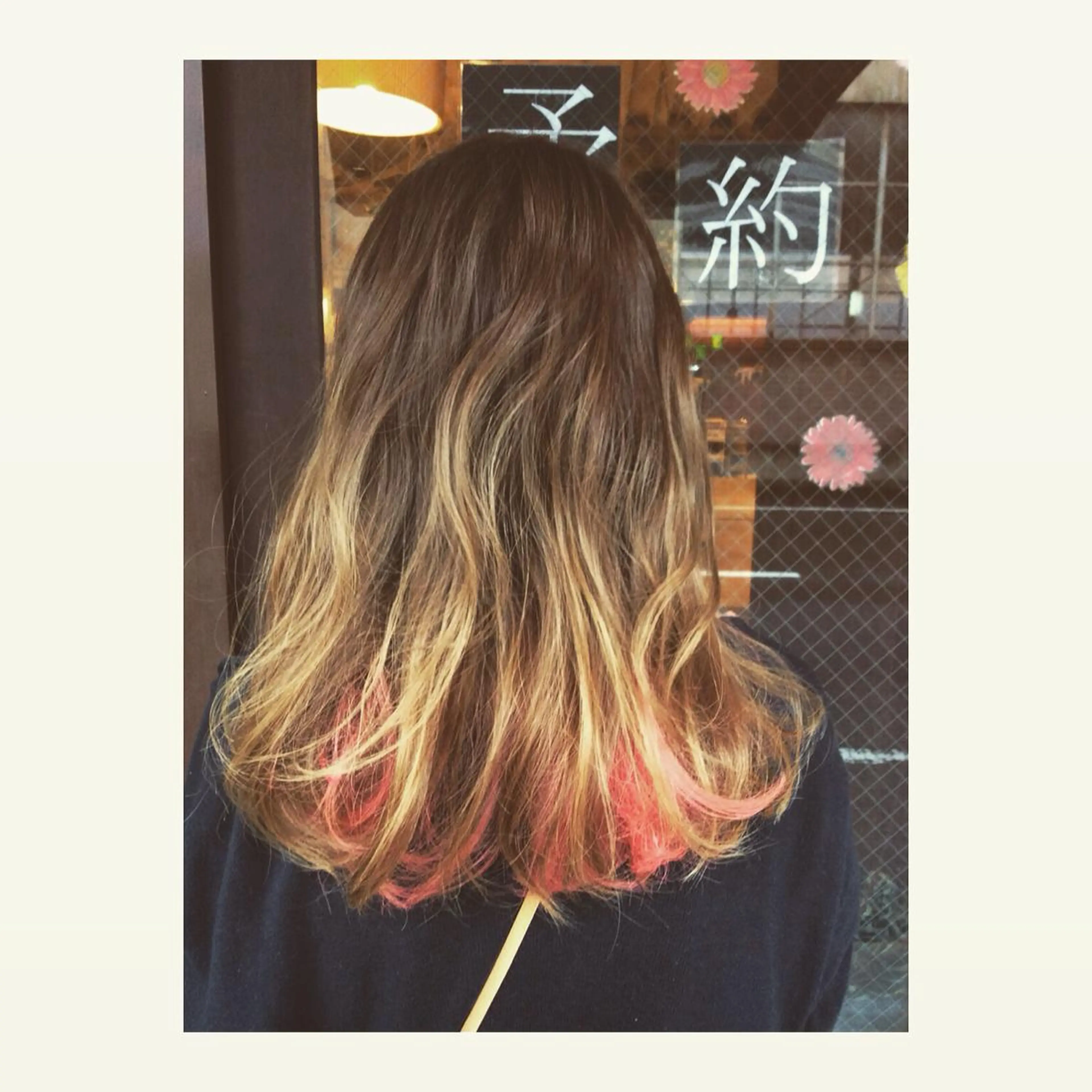 セミロング カラー やまもと すぐるのヘアスタイル