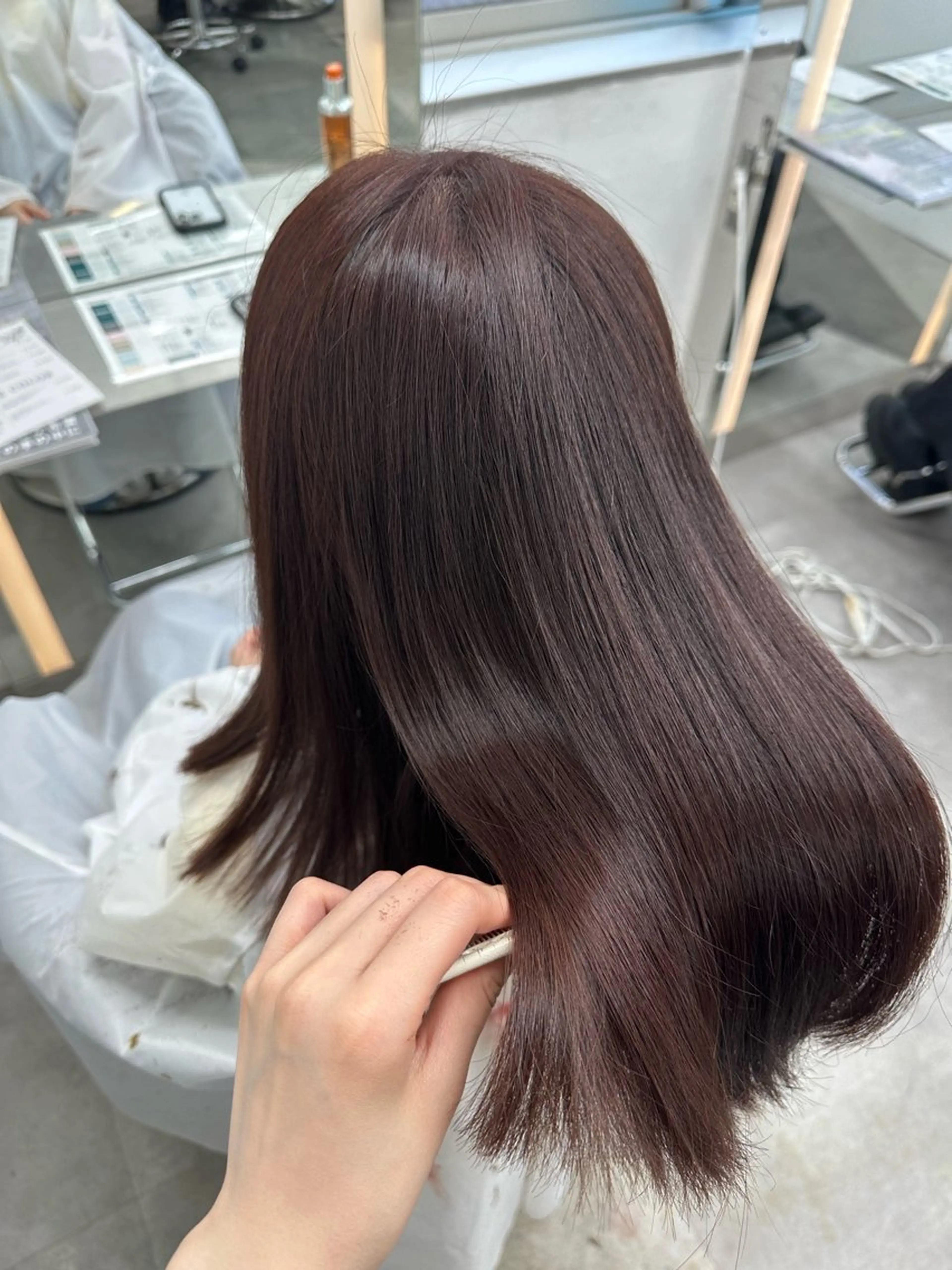 セミロング カラー パーマ カット ヘアカラー 縮毛矯正 トリートメント 原宿/韓国ボブ /くびれボブ/優希のヘアスタイル