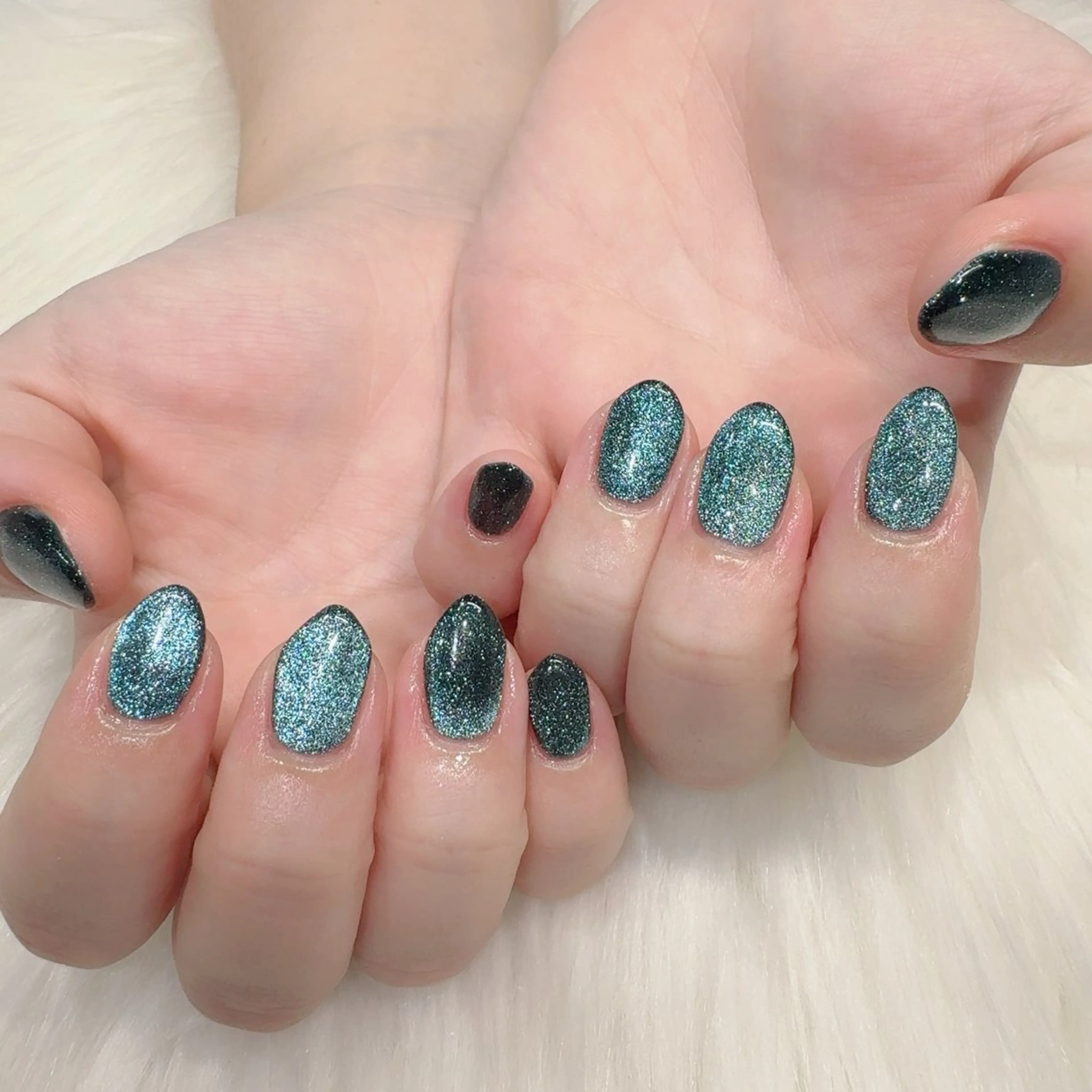 ネイル ハンドネイル 小野澤 紗智のネイルデザイン