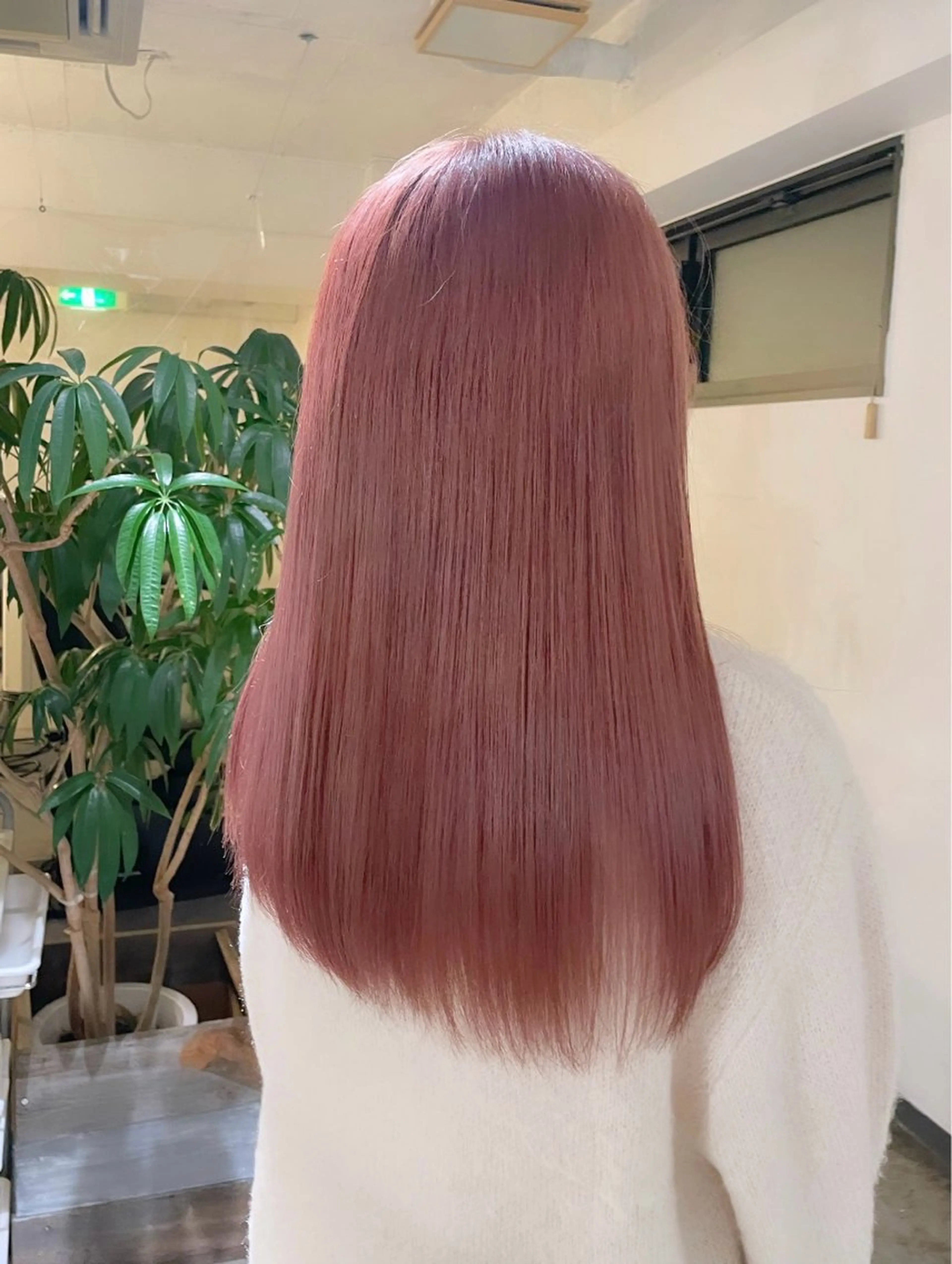 ロング カラー ブリーチ ピンクカラー 暖色カラー🍒 ケアブリーチ/akiのヘアスタイル