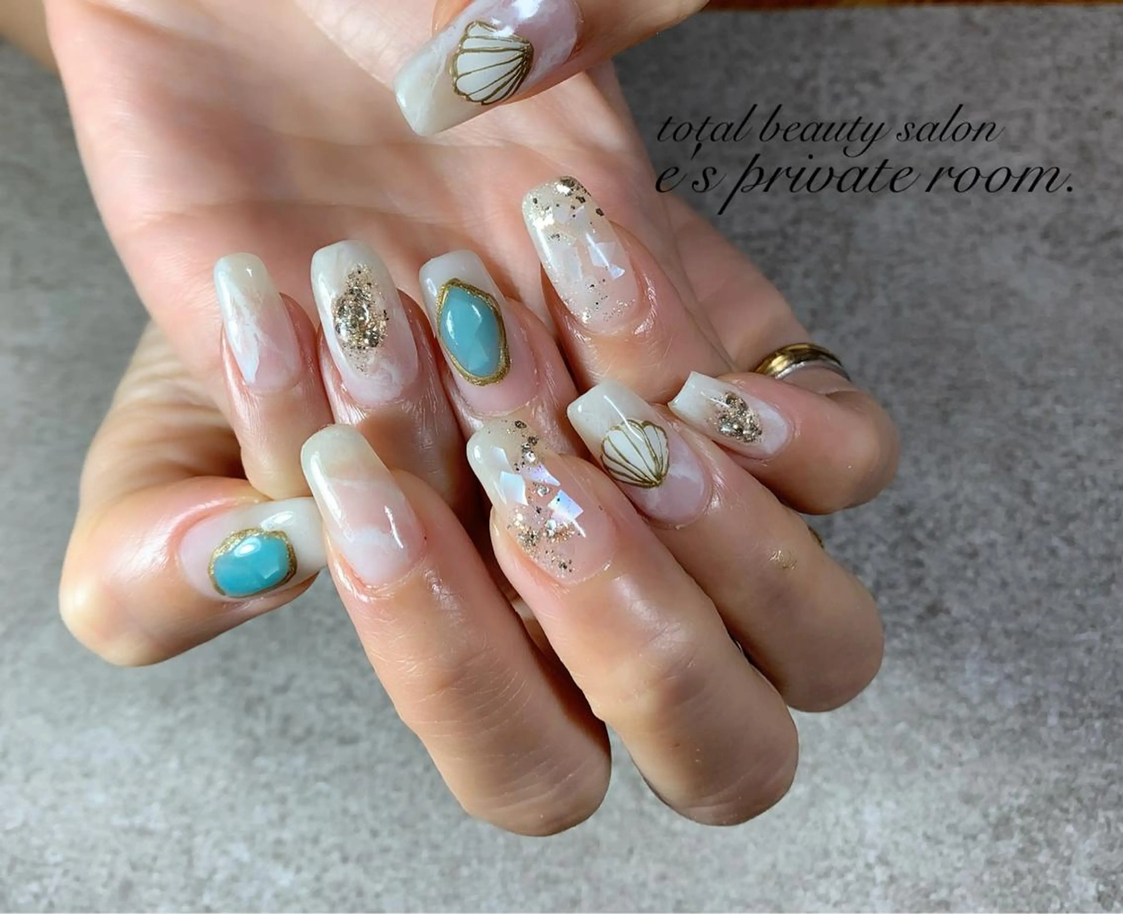 ネイル LAVISH nail salonのネイルデザイン