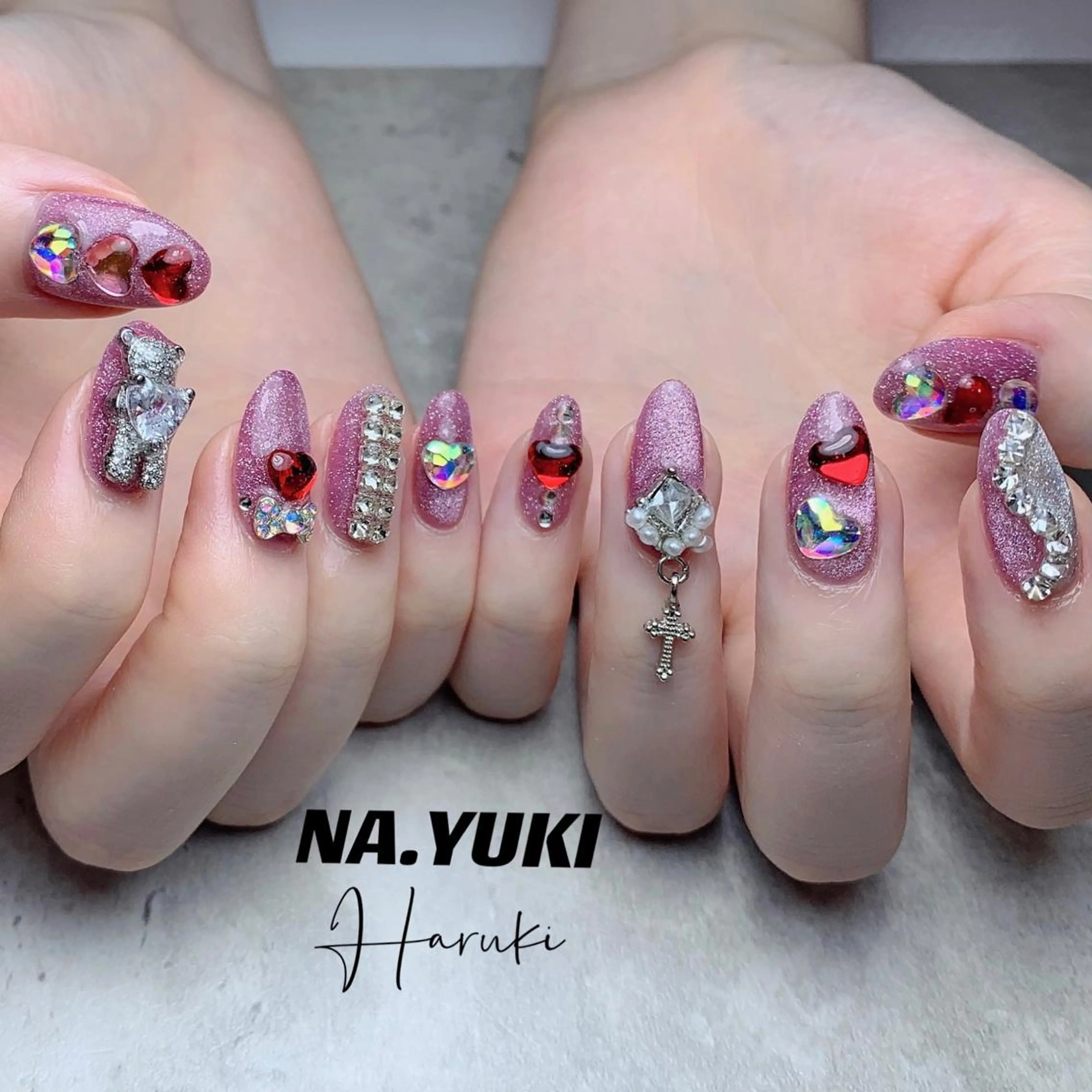 ネイル ハンドネイル ハンドケア ナユキNA.YUKI 池袋店のネイルデザイン