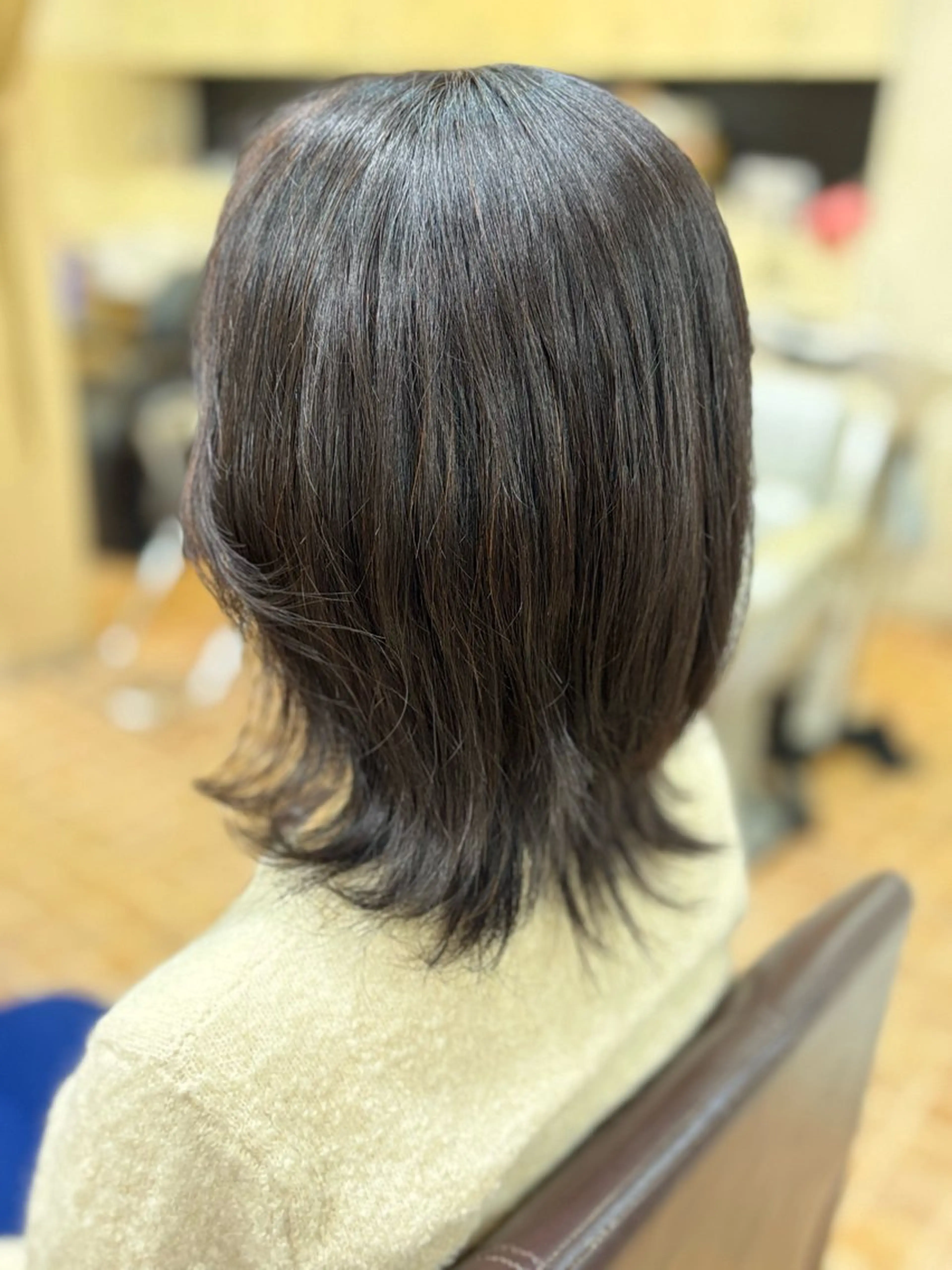 ミディアム 生澤 千尋のヘアスタイル