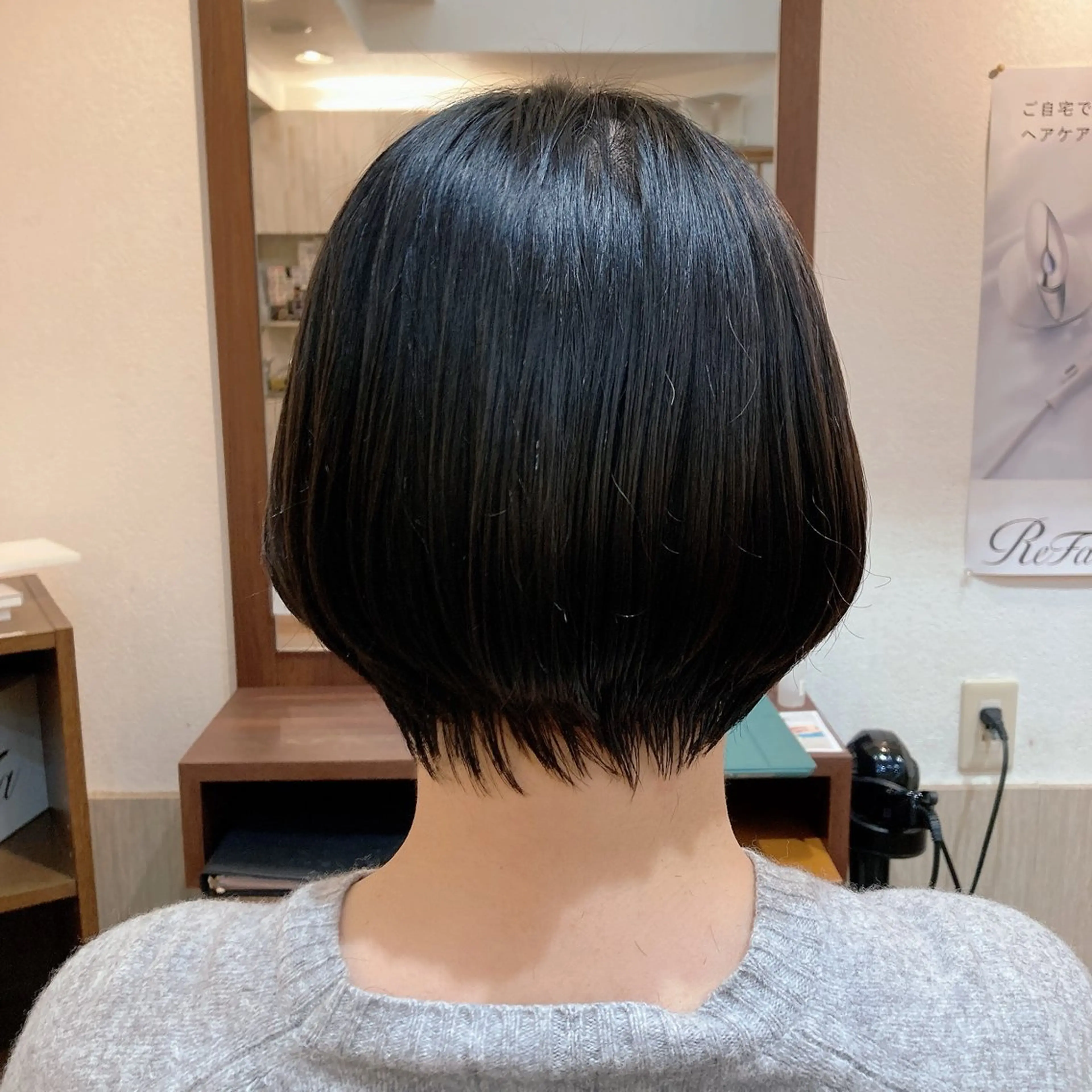 ショート 髪質改善カラー 縮毛矯正🤍辻桃加のヘアスタイル