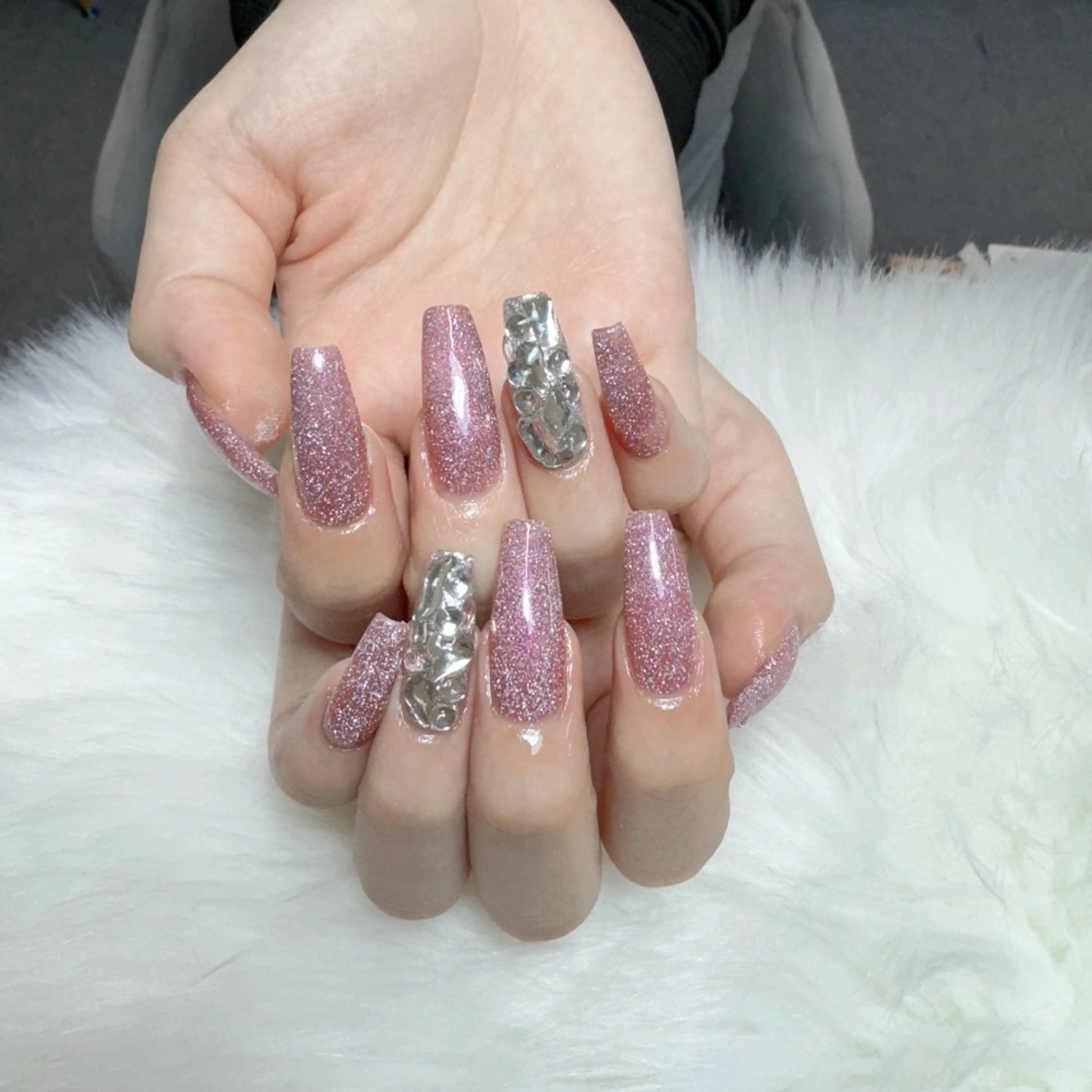 ネイル ハンドネイル 🎀nana🫧 ワンホンネイル🎀のネイルデザイン