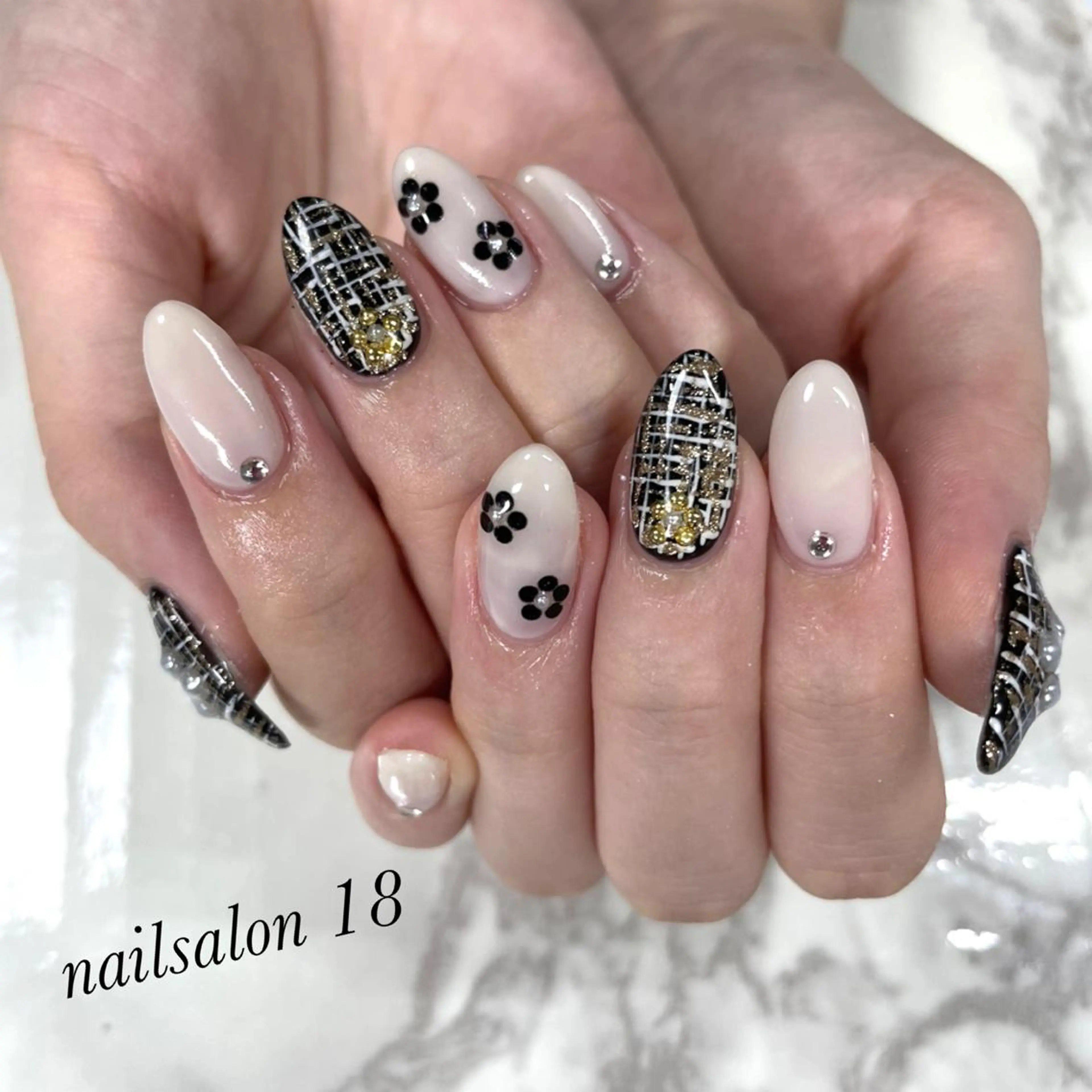 ネイル nail salon 18.のネイルデザイン