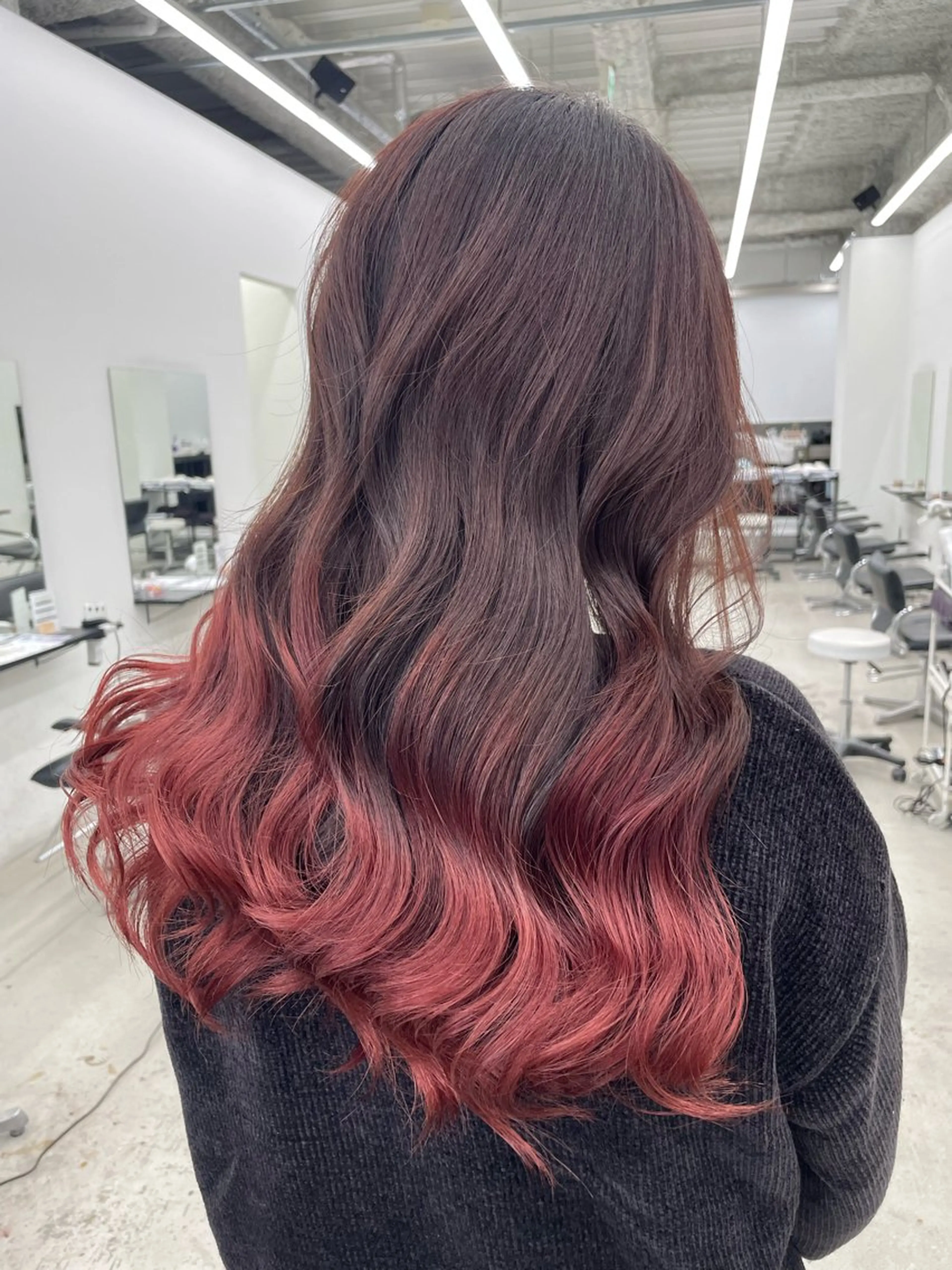 カラー グラデーションカラー BLEACHi /noeのヘアスタイル