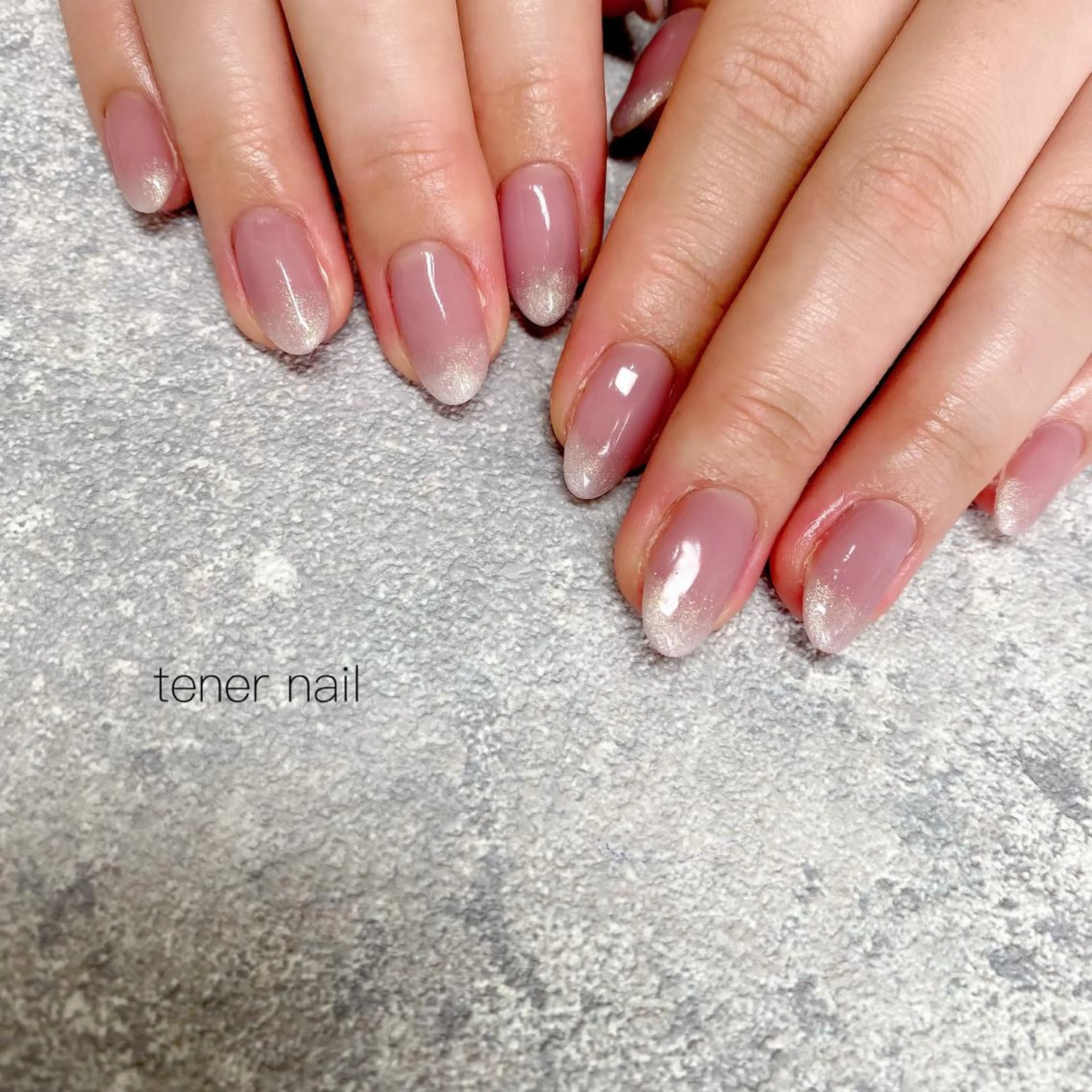 ネイル グラデーション キラキラネイル テネルネイル tener nailのネイルデザイン