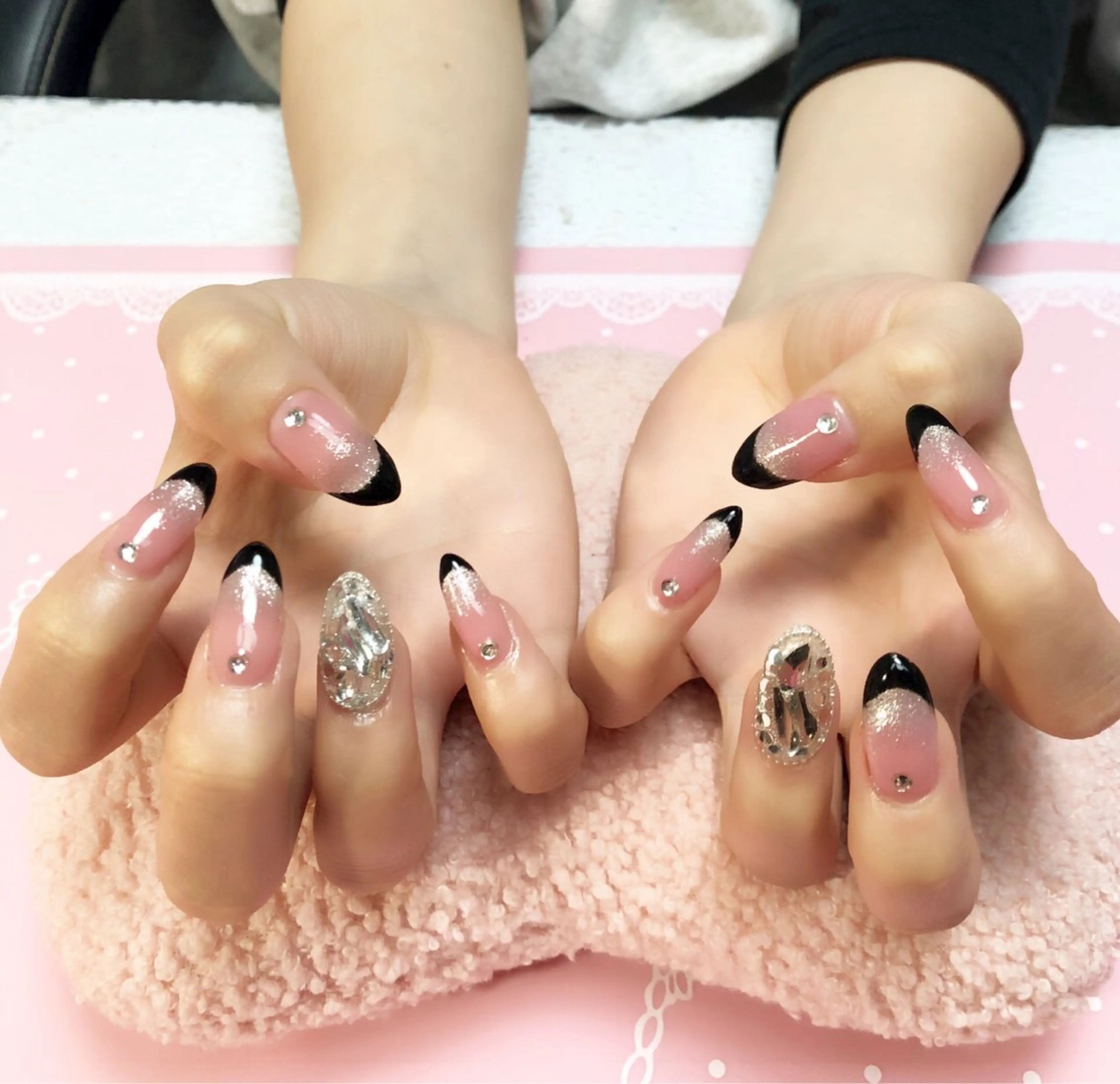 ネイル ＧＬAD グラットのネイルデザイン