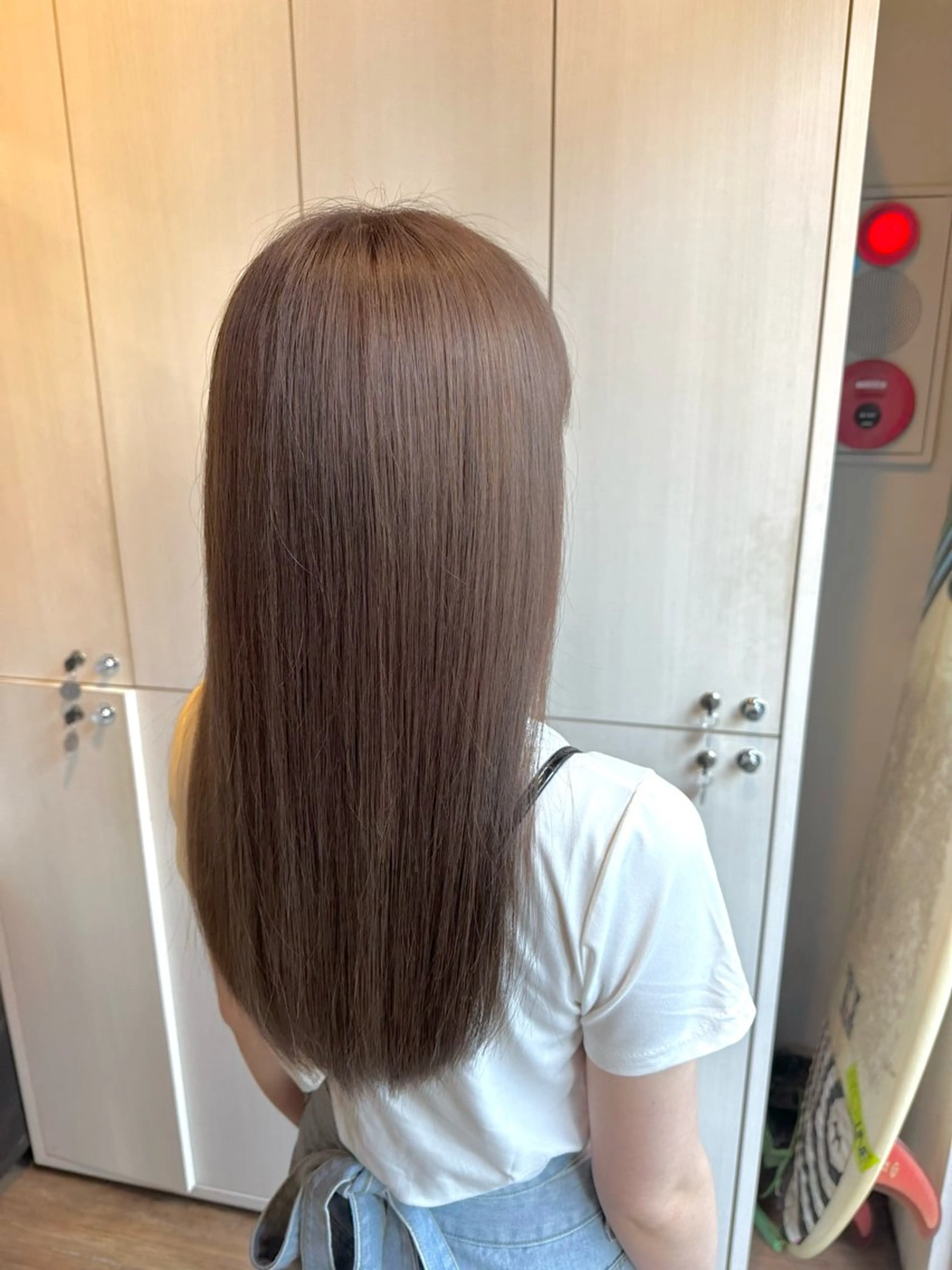 ロング カラー ブリーチ 透明感カラー ヘアカラー あべ ゆうかのヘアスタイル