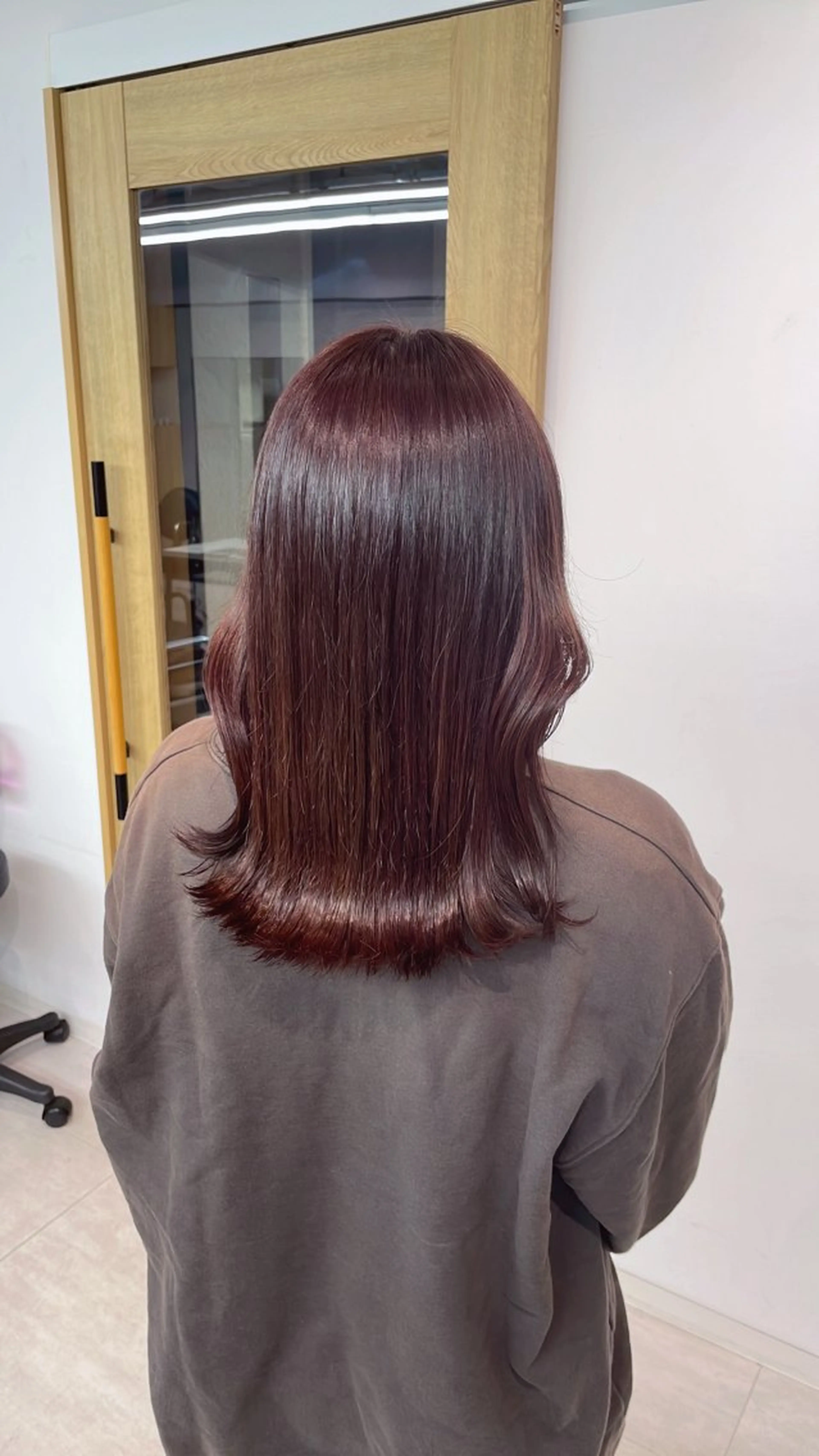 ミディアム カラー ブリーチ レッドカラー 澤 佑華 🎀 透明感カラーのヘアスタイル