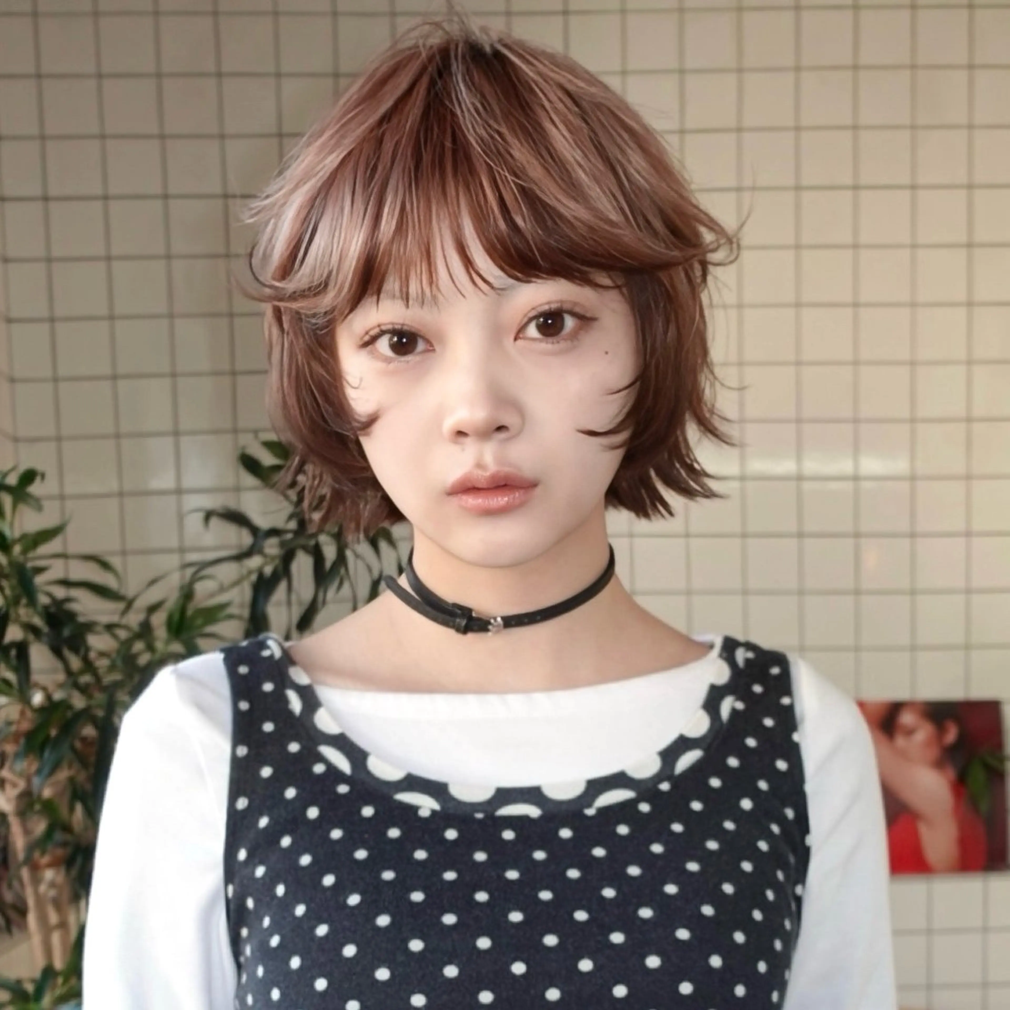 ショート カラー ボブレイヤー ブラウンカラー ナチュラルブラウン ボブ 伸ばしかけ STUNNING.所属・レイヤーカット ボブ 渋谷のヘアスタイル