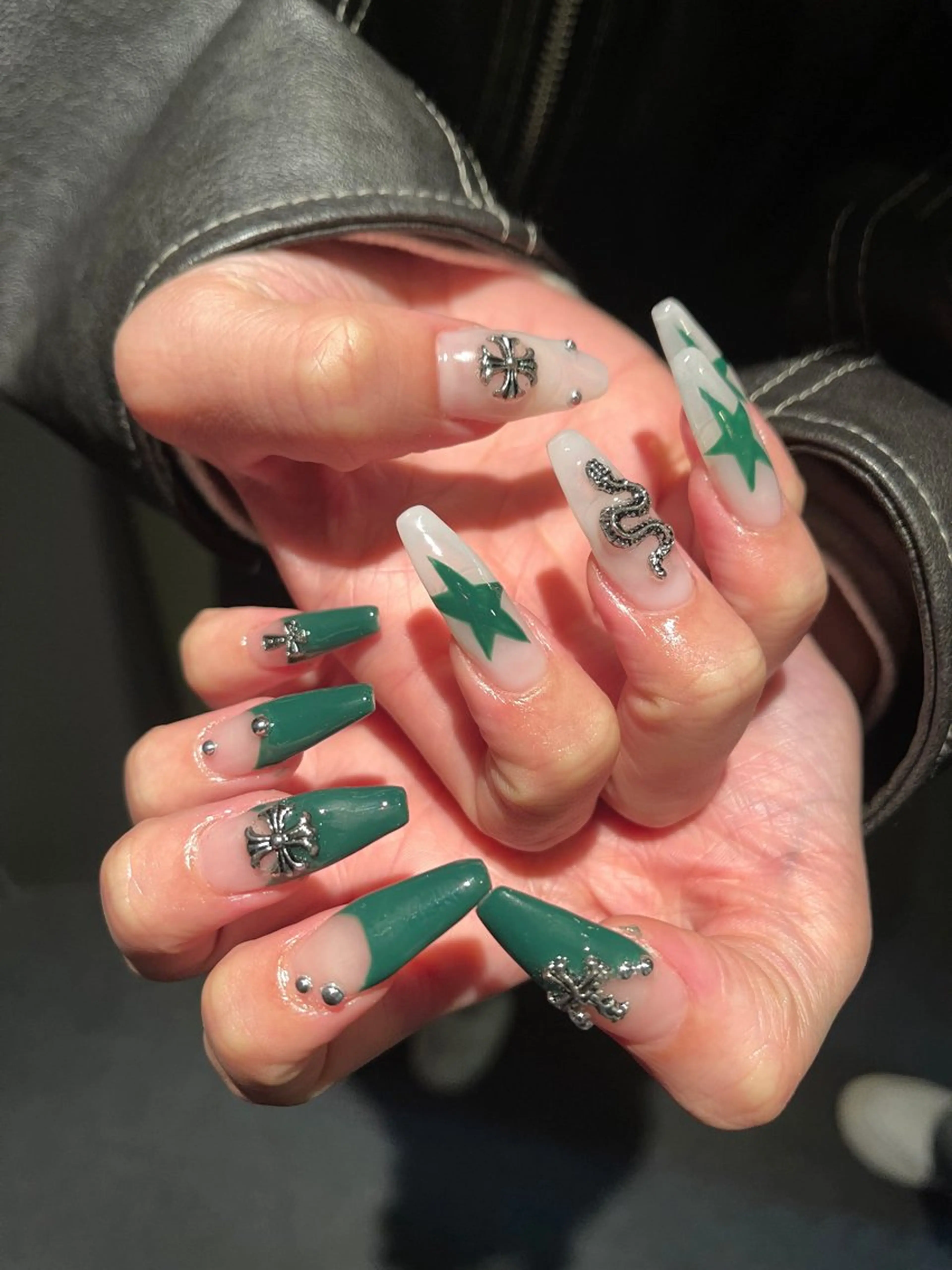 ネイル 持ち込み Rin Rinのネイルデザイン