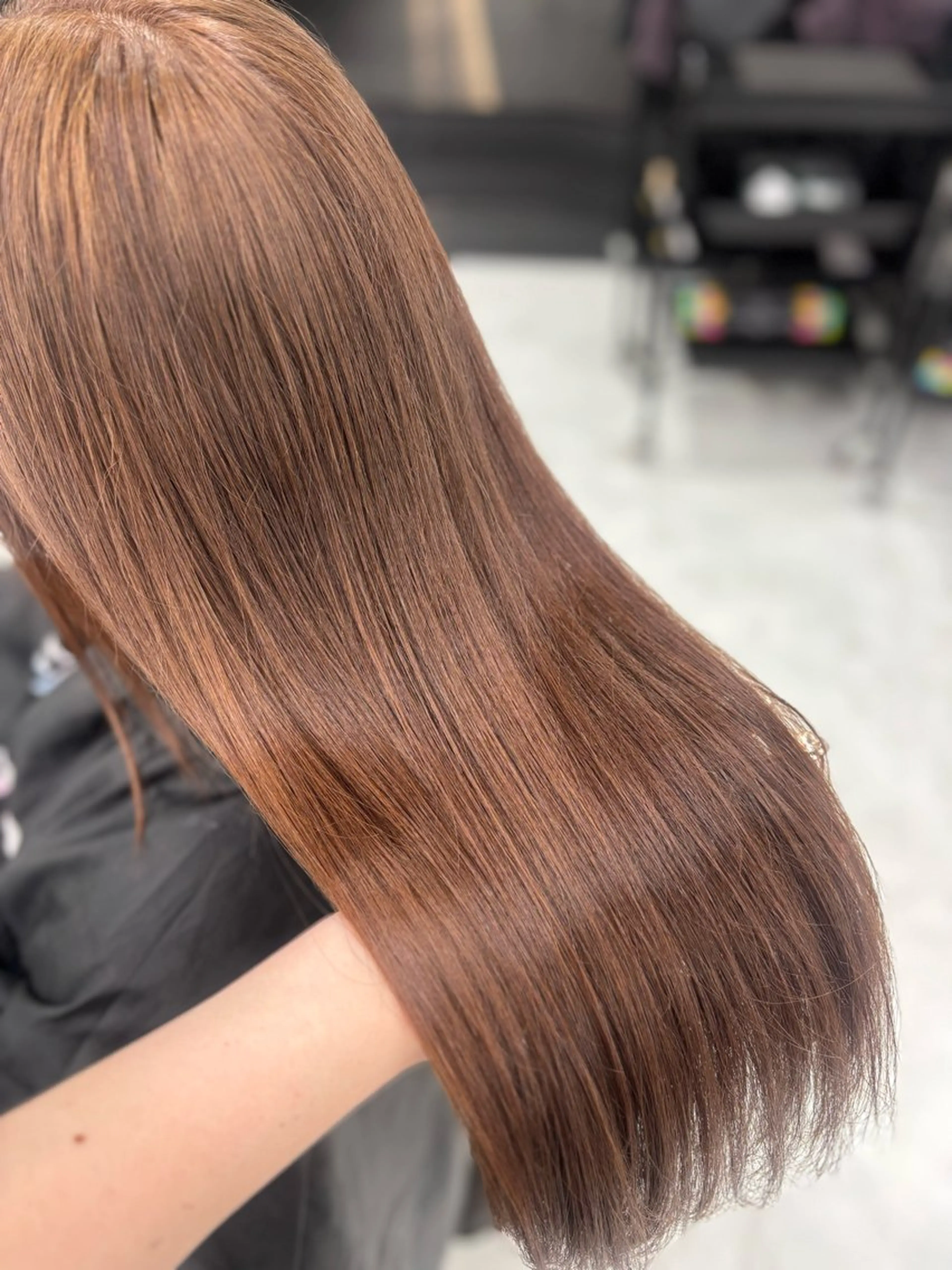 ロング ヘアカラー まろっと艶感ブラウン ベージュ🤍まなかのヘアスタイル