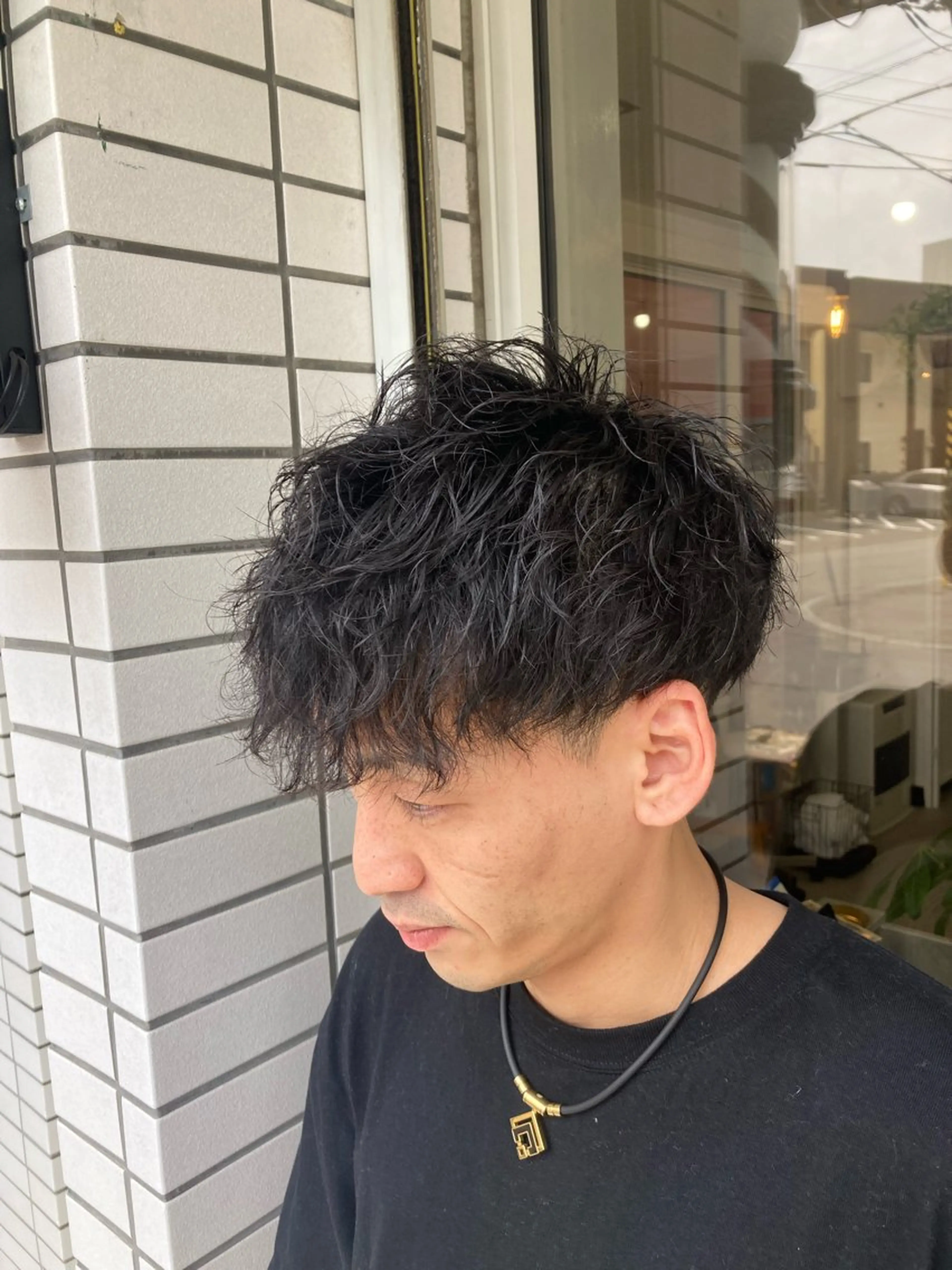 ミディアム パーマ メンズ マッシュ カット パーマ 深堀 勇弥のヘアスタイル