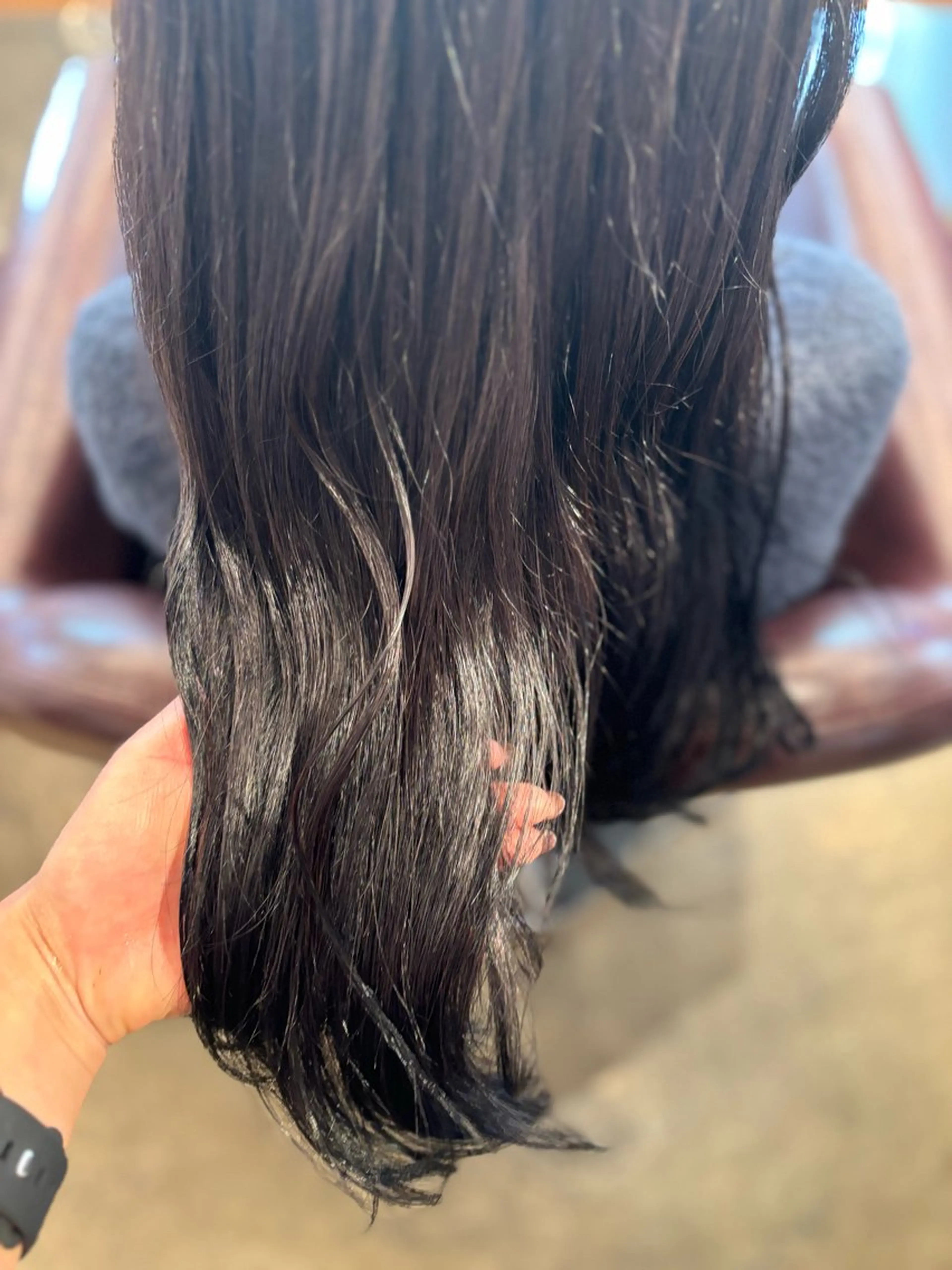 カラー アッシュ 黒髪 透明感カラー ネイビーカラー 髪質改善カラー ブラウン🤎YUMEのヘアスタイル