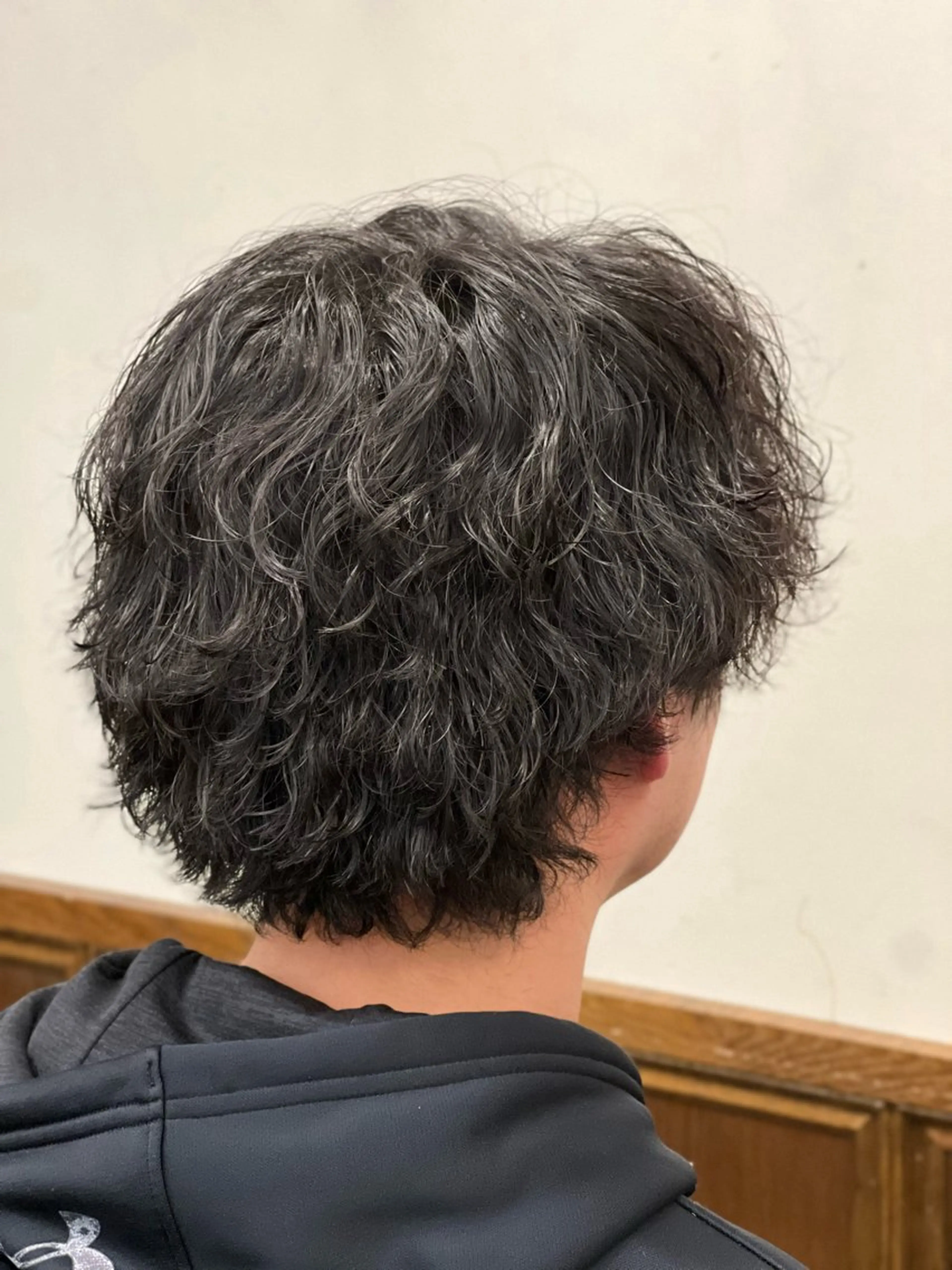 ミディアム パーマ メンズ 大久保 竣太のヘアスタイル