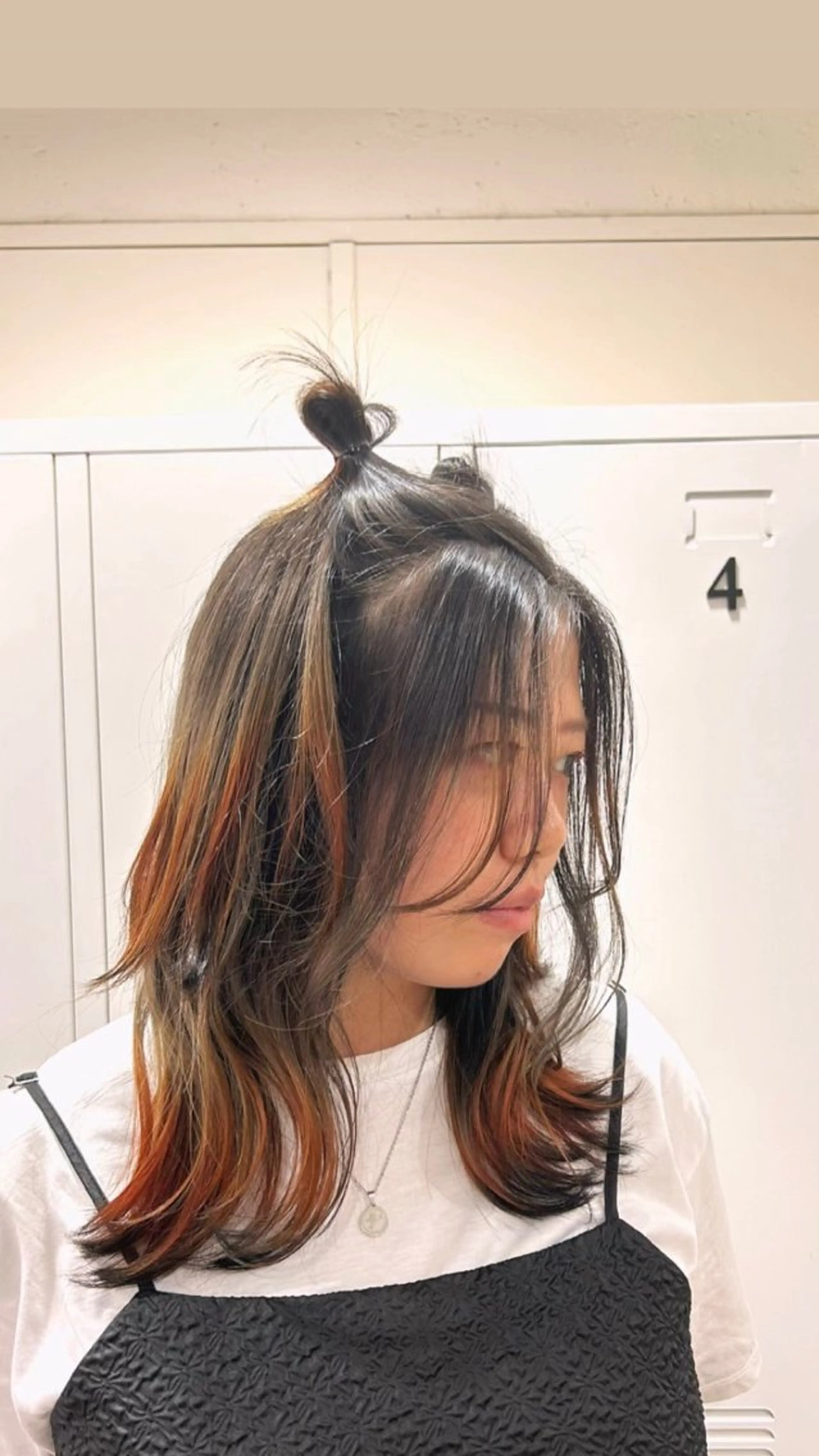 ミディアム 透明感カラー NAN AMI グレージュのヘアスタイル