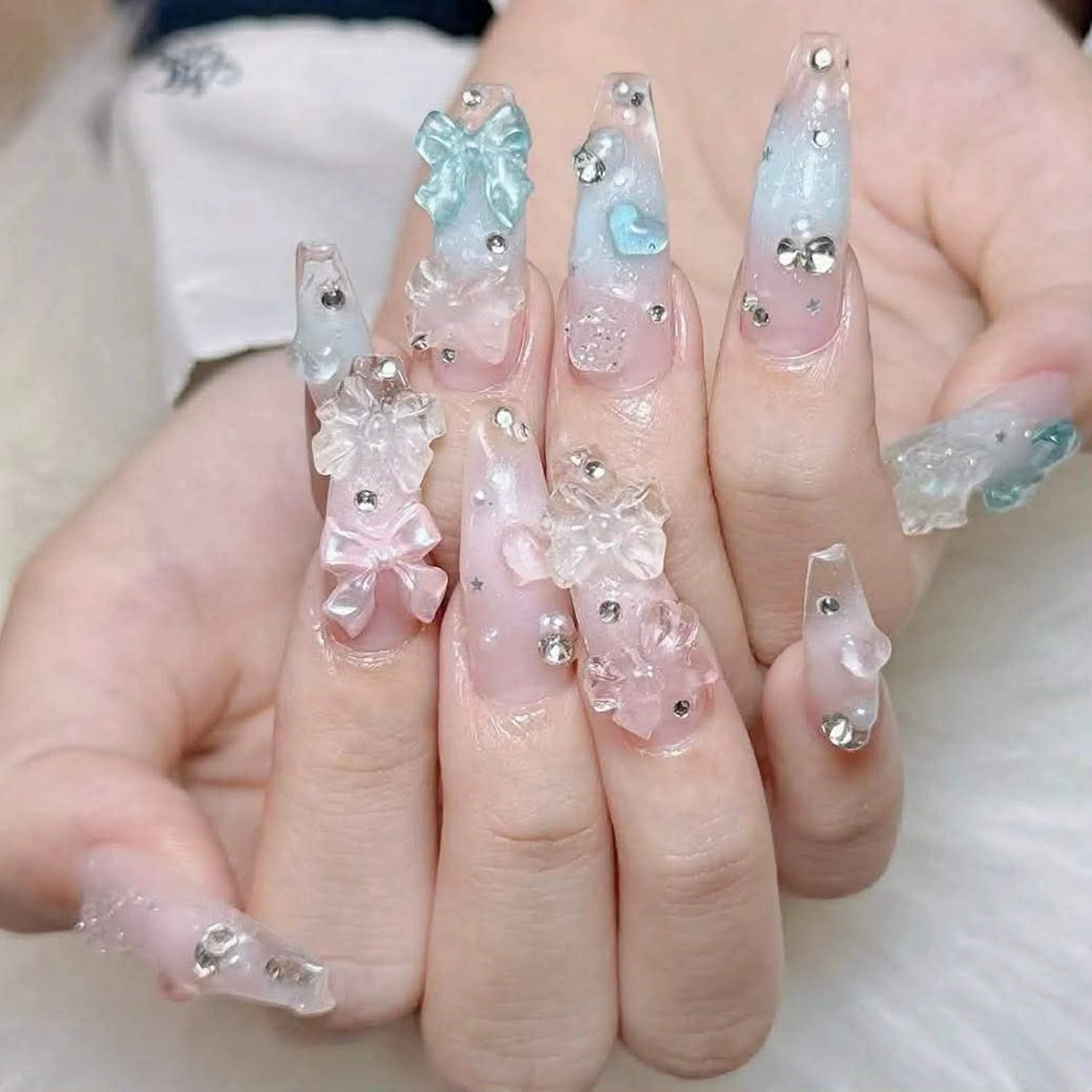 ネイル ハンドネイル ANH NAIL ゴテゴテ専門店💎のネイルデザイン