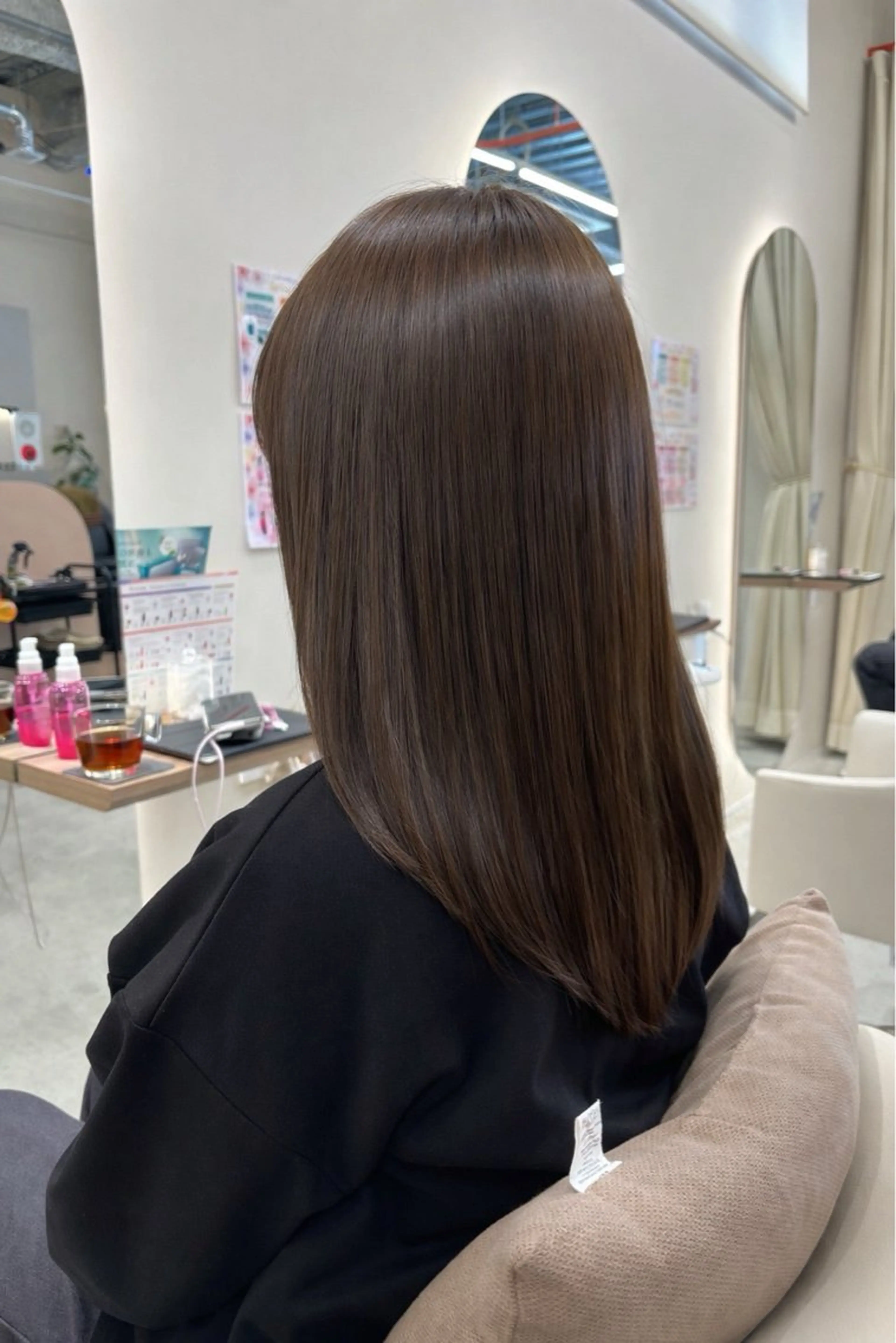 セミロング aoi🍥 / 大阪美容室のヘアスタイル