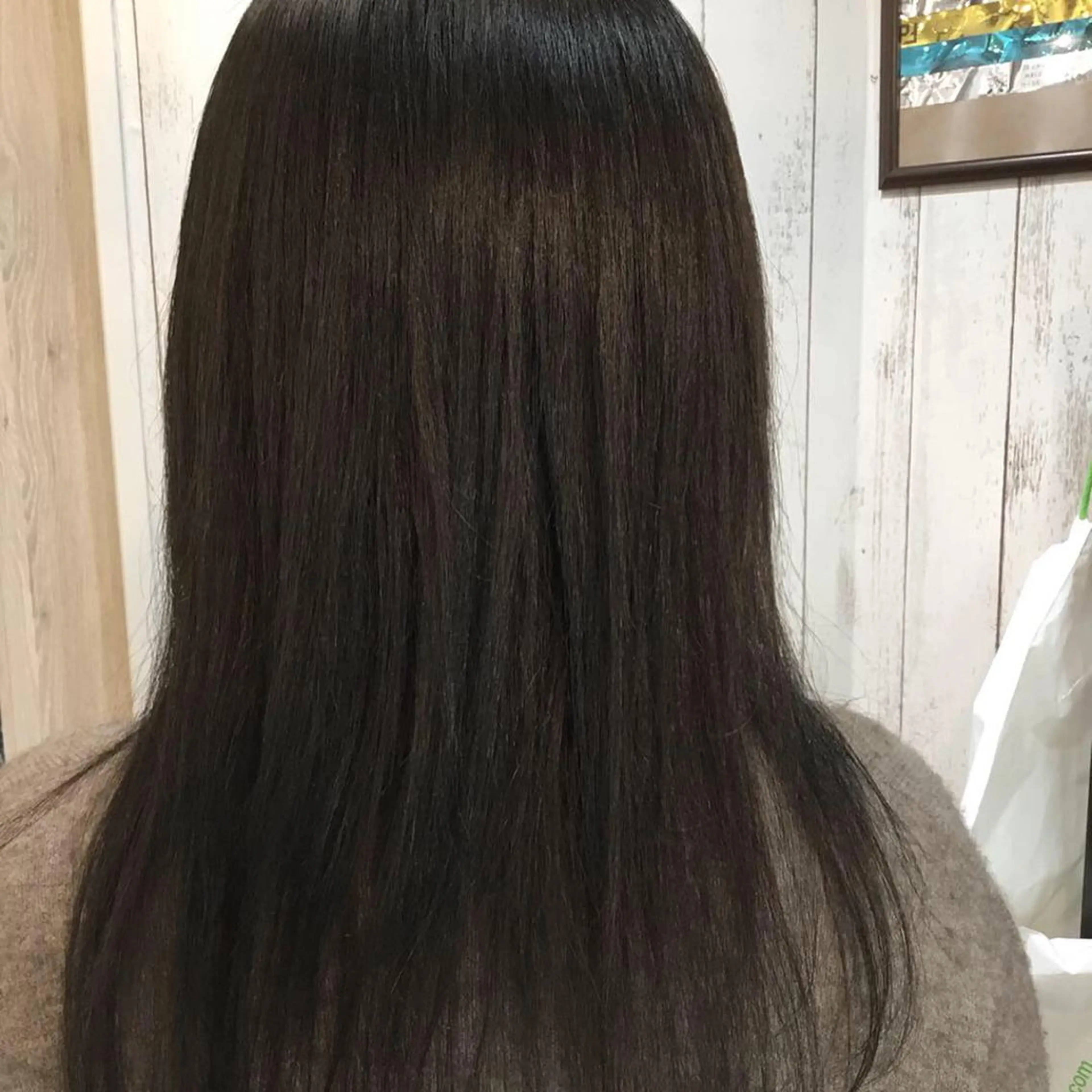 ロング カラー embrace エンブレイスのヘアスタイル