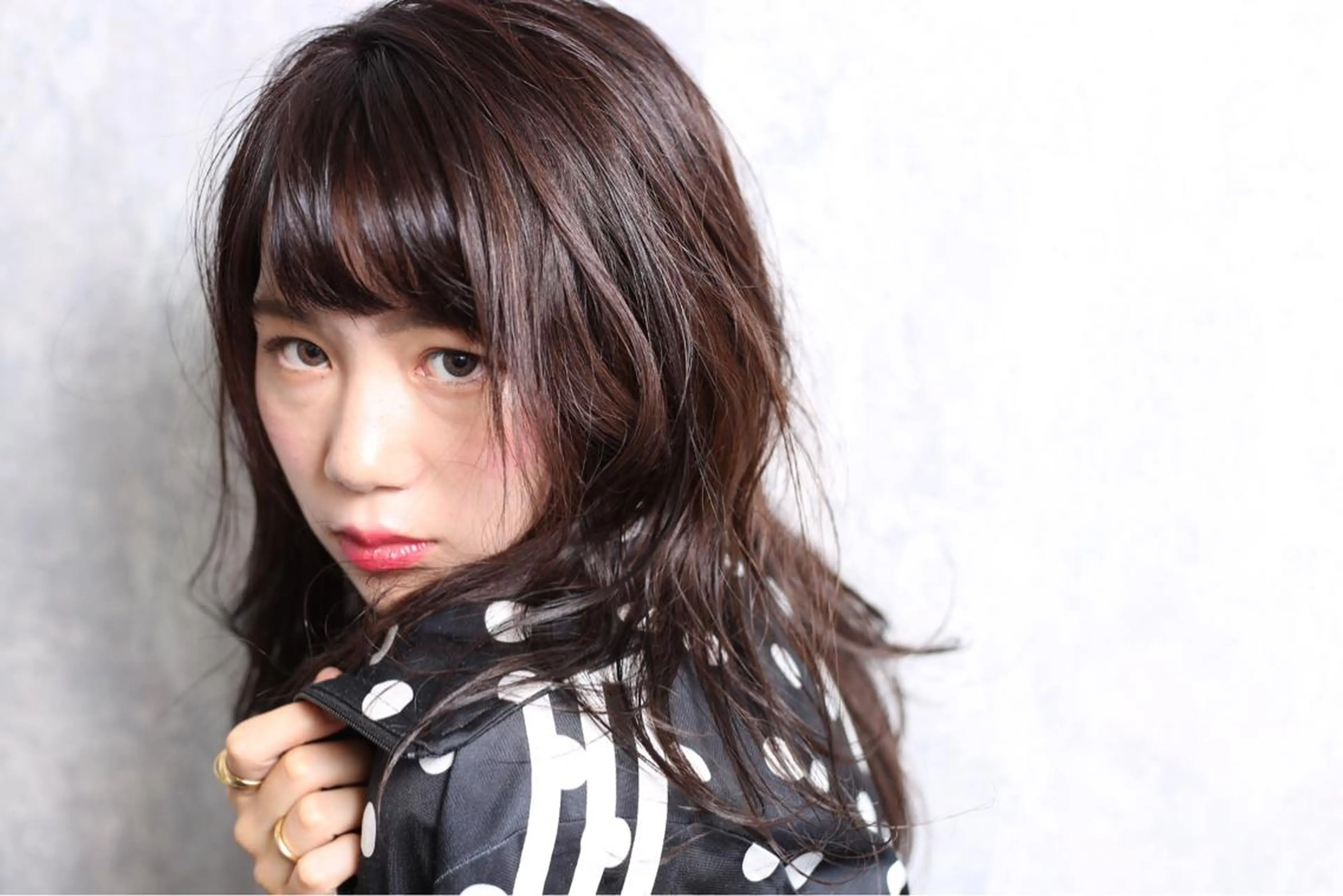 ミディアム カラー ブラウンカラー ショコラブラウン vato バトのヘアスタイル