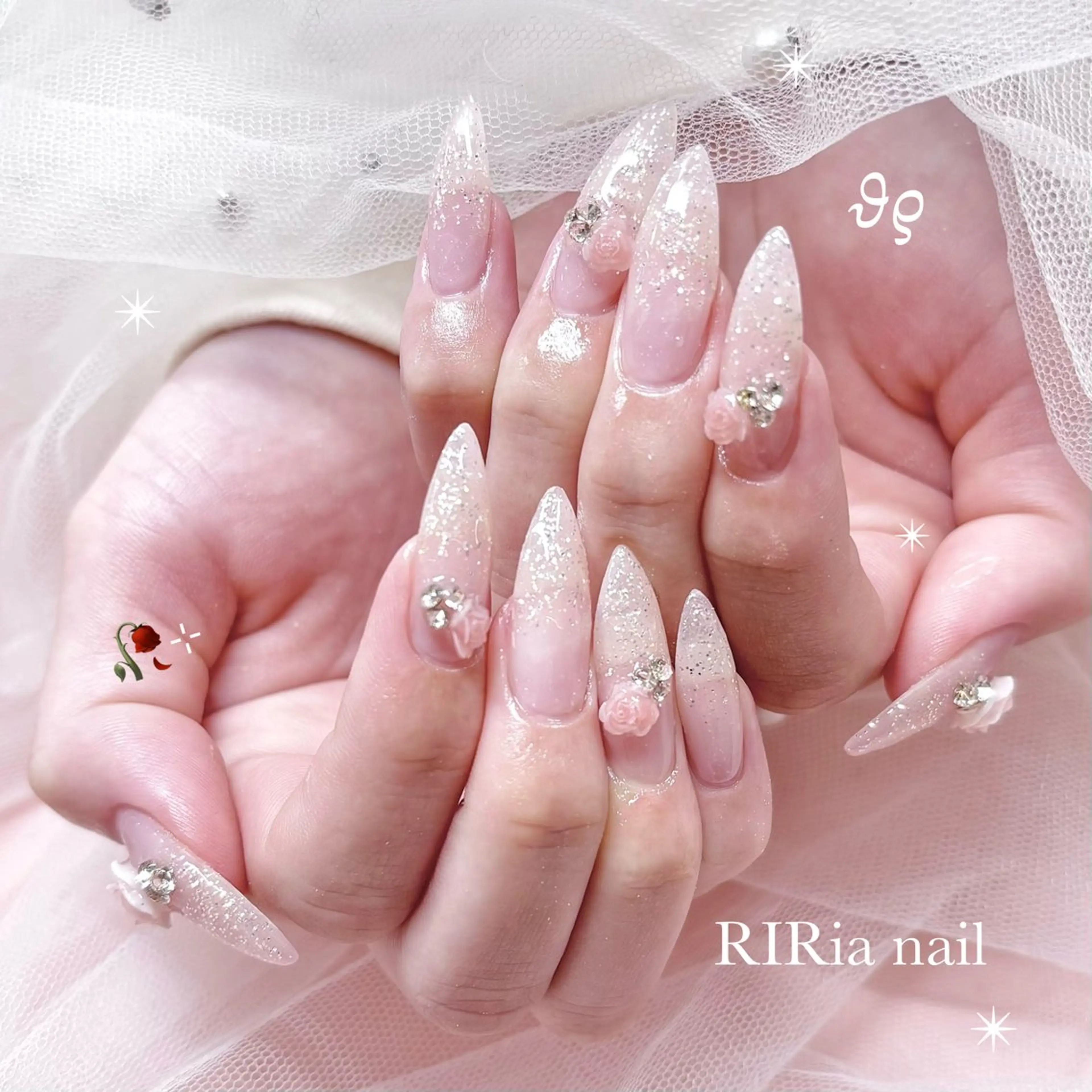 ネイル グラデーション キラキラネイル ラメ(グリッター) ぷっくりネイル ワンホンネイル ハンドネイル 🎀RIRia nail🎀のネイルデザイン