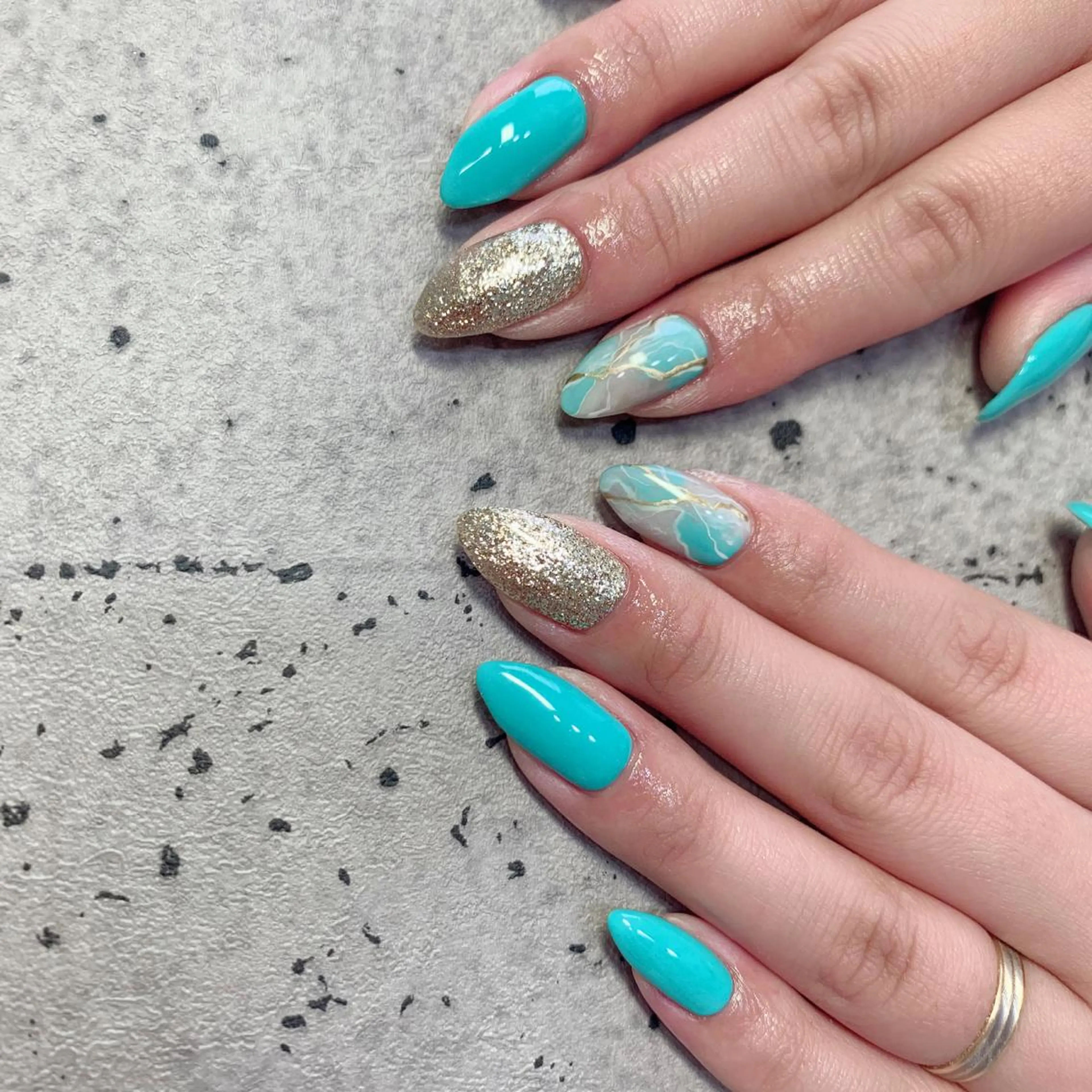 ネイル 春日井ネイルサロン iroのネイルデザイン