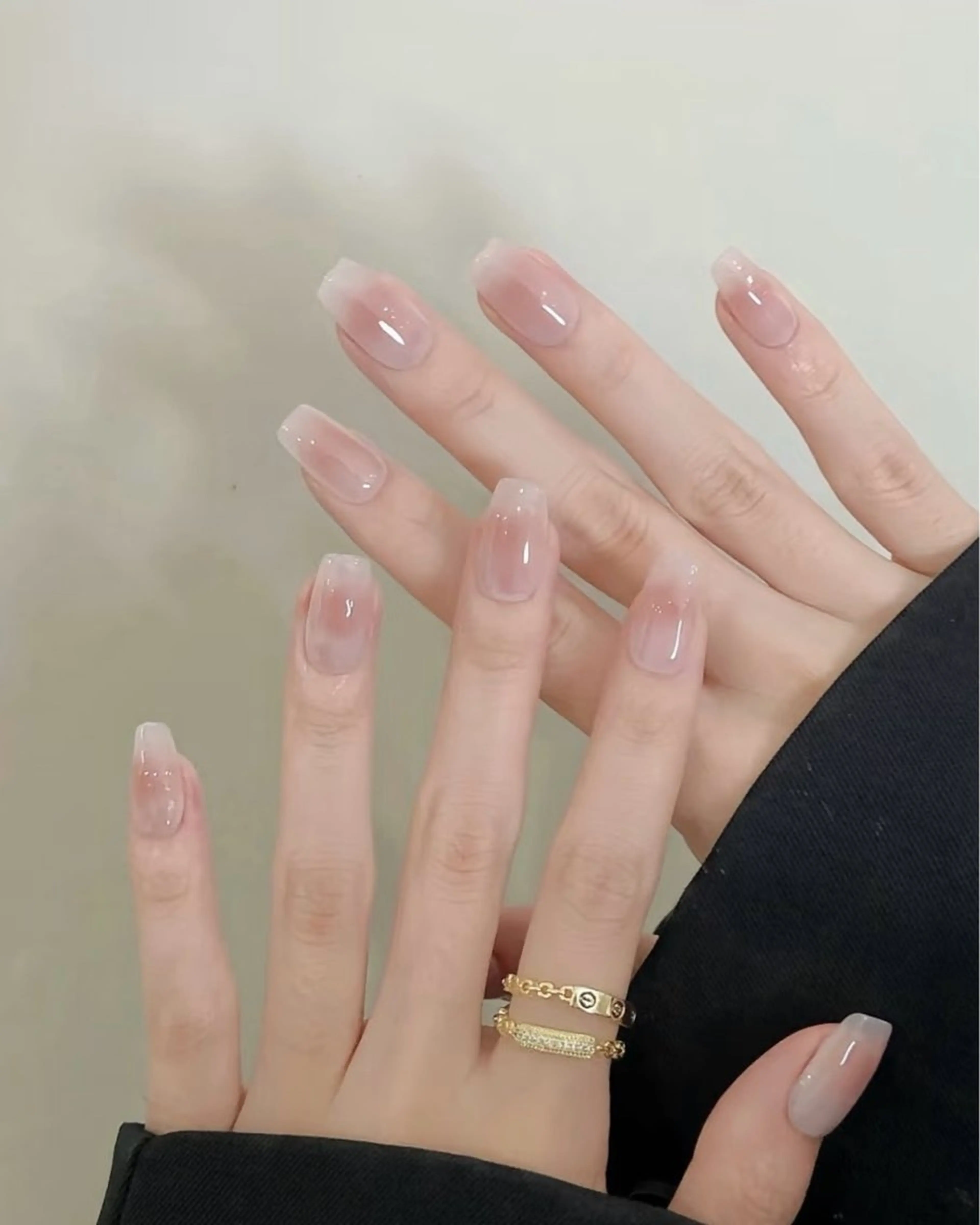 ネイル 高木 維麗絲のネイルデザイン