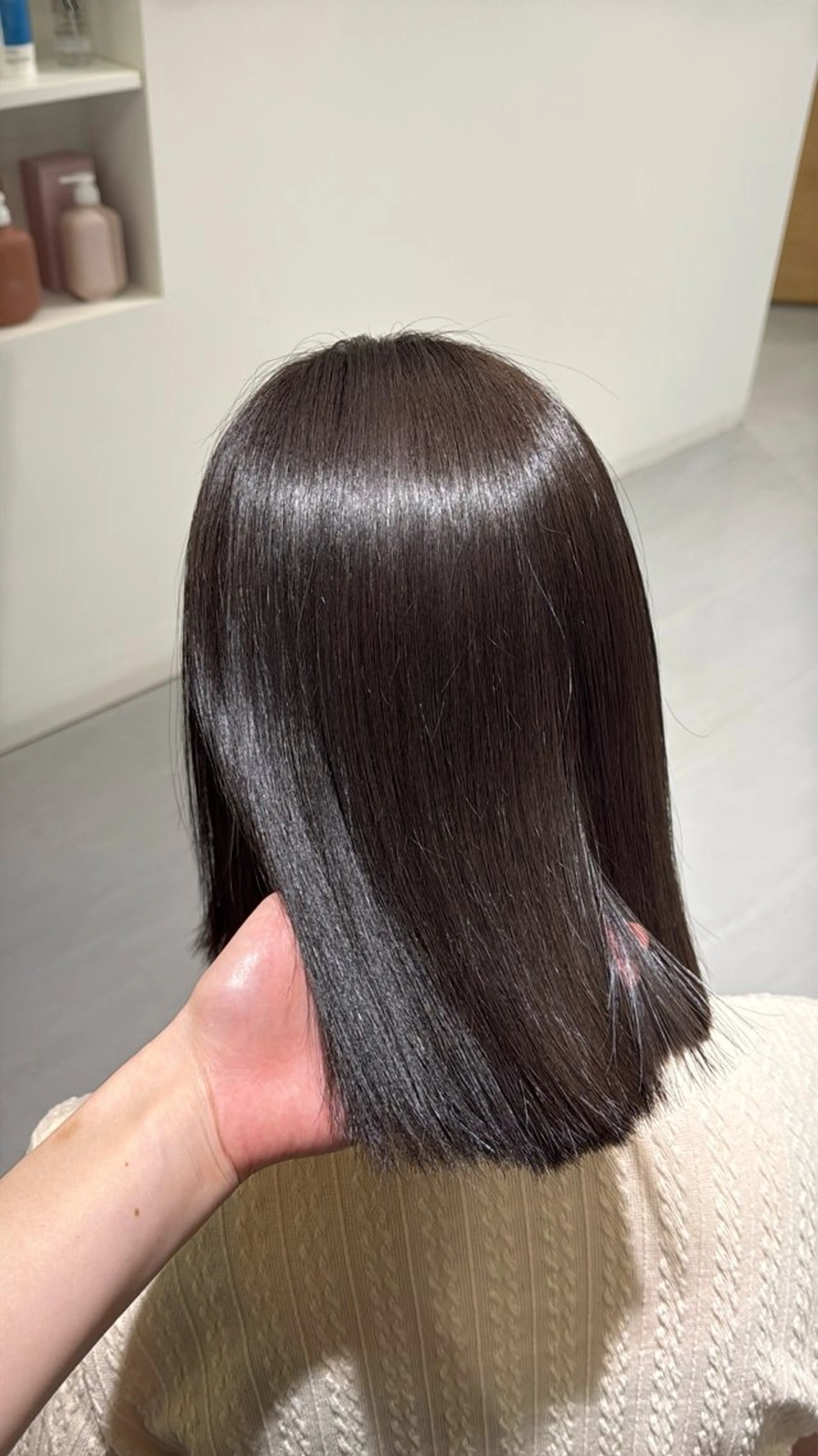 ミディアム ヘアカラー ️🫧透明感カラー& 髪質改善🎀いさきのヘアスタイル