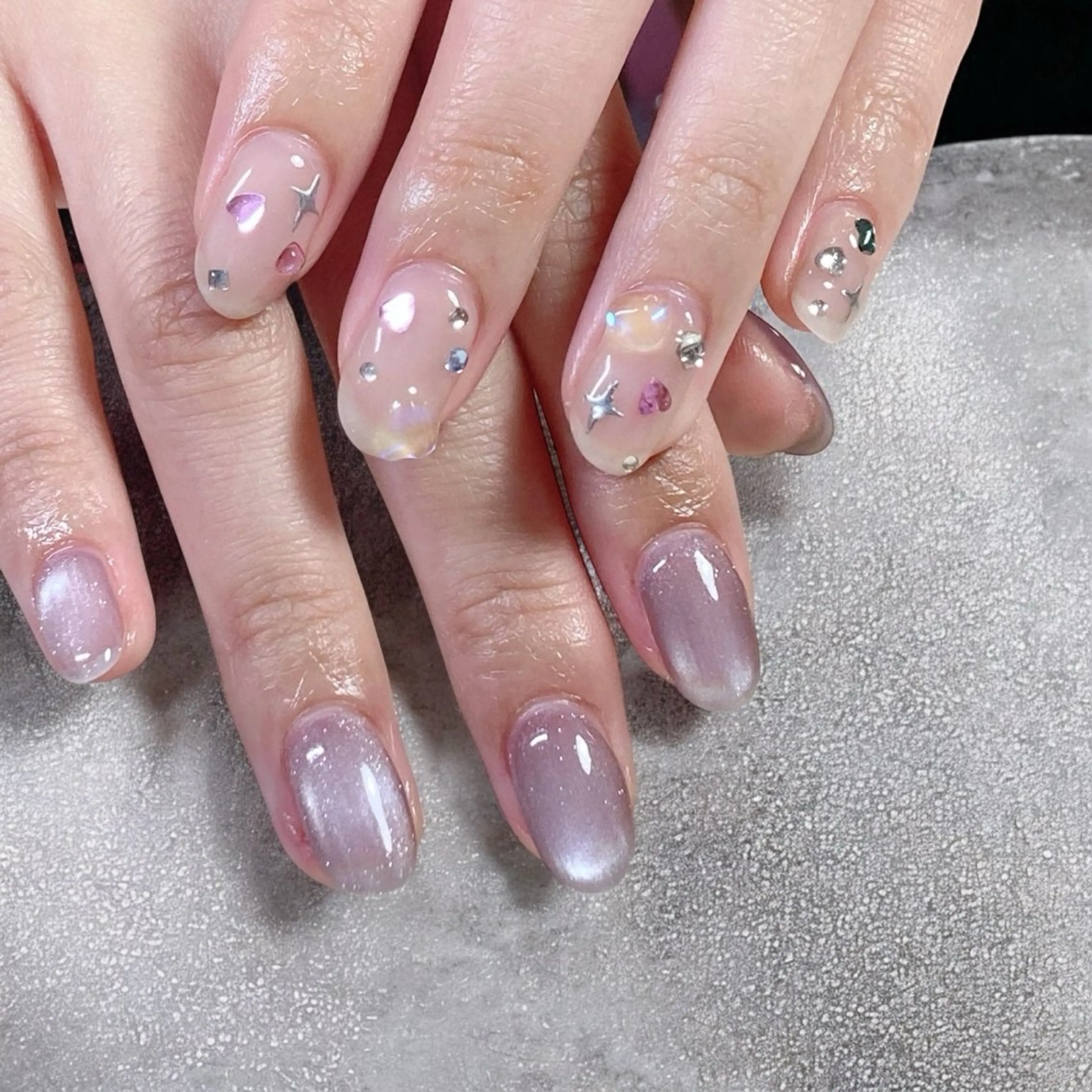 ミディアム Nail R _miwaのネイルデザイン