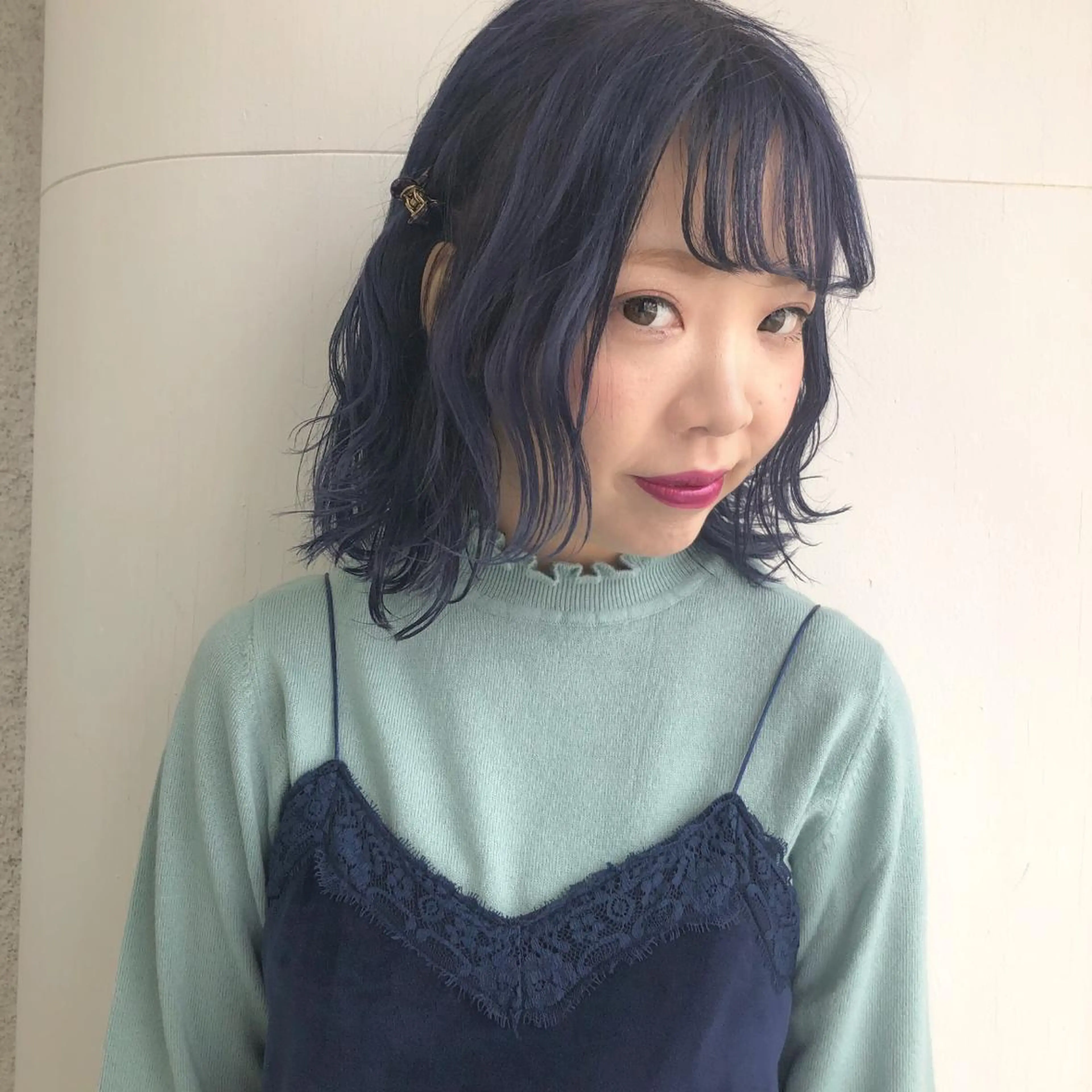 ミディアム カラー ブルーカラー ネイビーカラー パープルカラー ORIKA 美容室のヘアスタイル