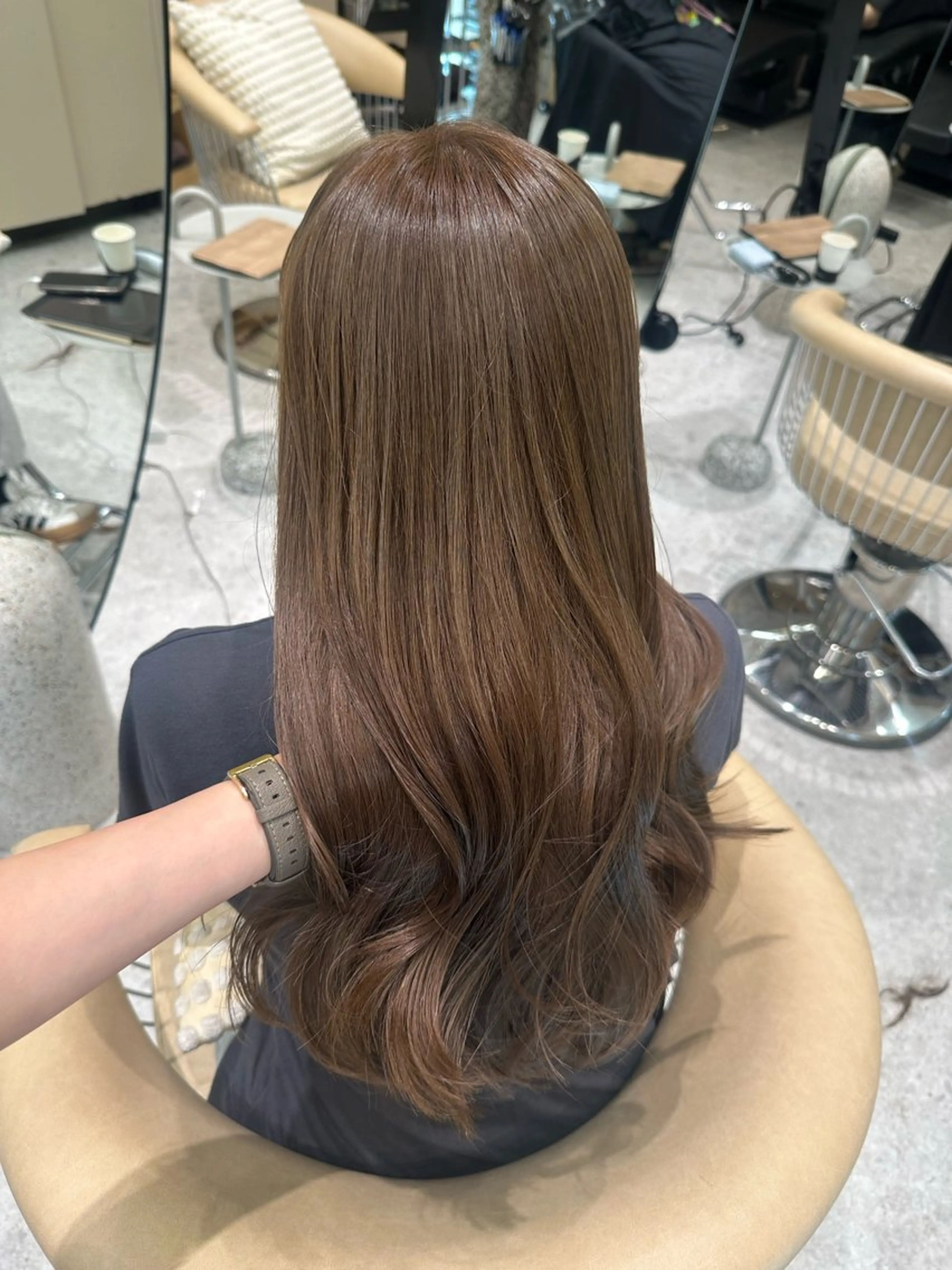 ロング カラー カット ヘアカラー トリートメント 🤎小顔レイヤー /ベージュ🤎友香のヘアスタイル