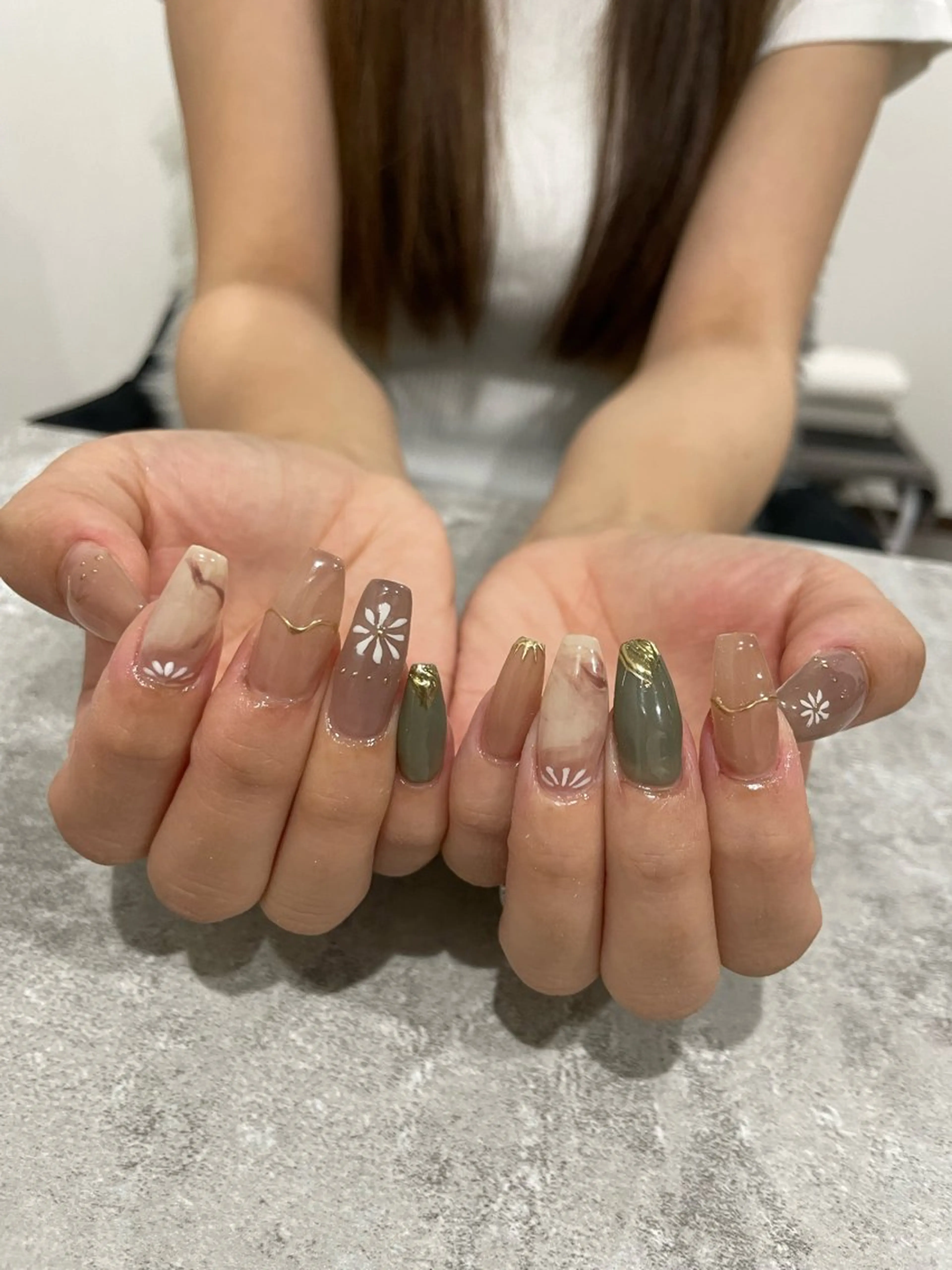 ネイル 持ち込み Raviliss ♡のネイルデザイン
