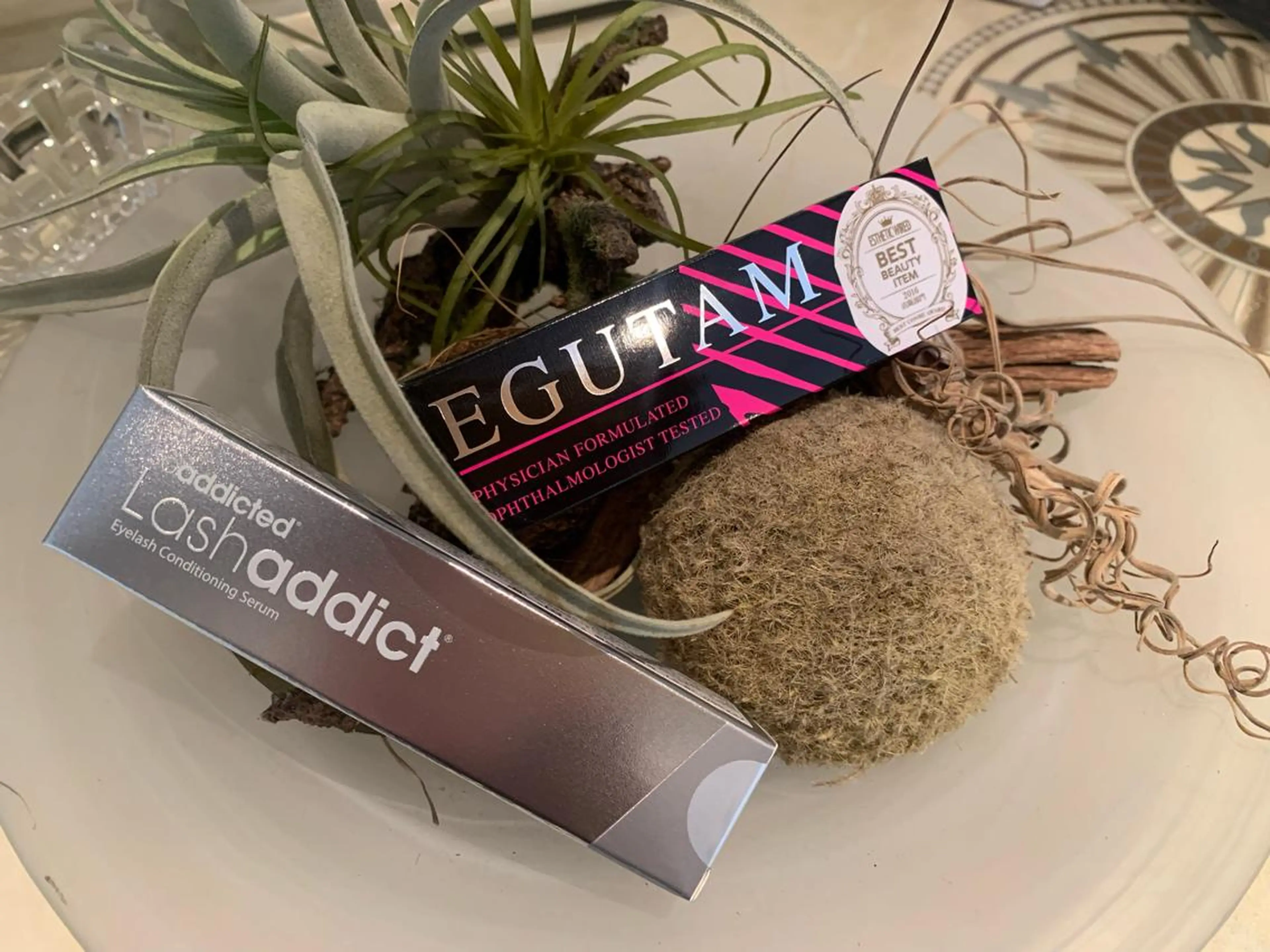 ラッシュアディクト現品つき✨まつ育メニュー❤️選べるラッシュリフトの写真