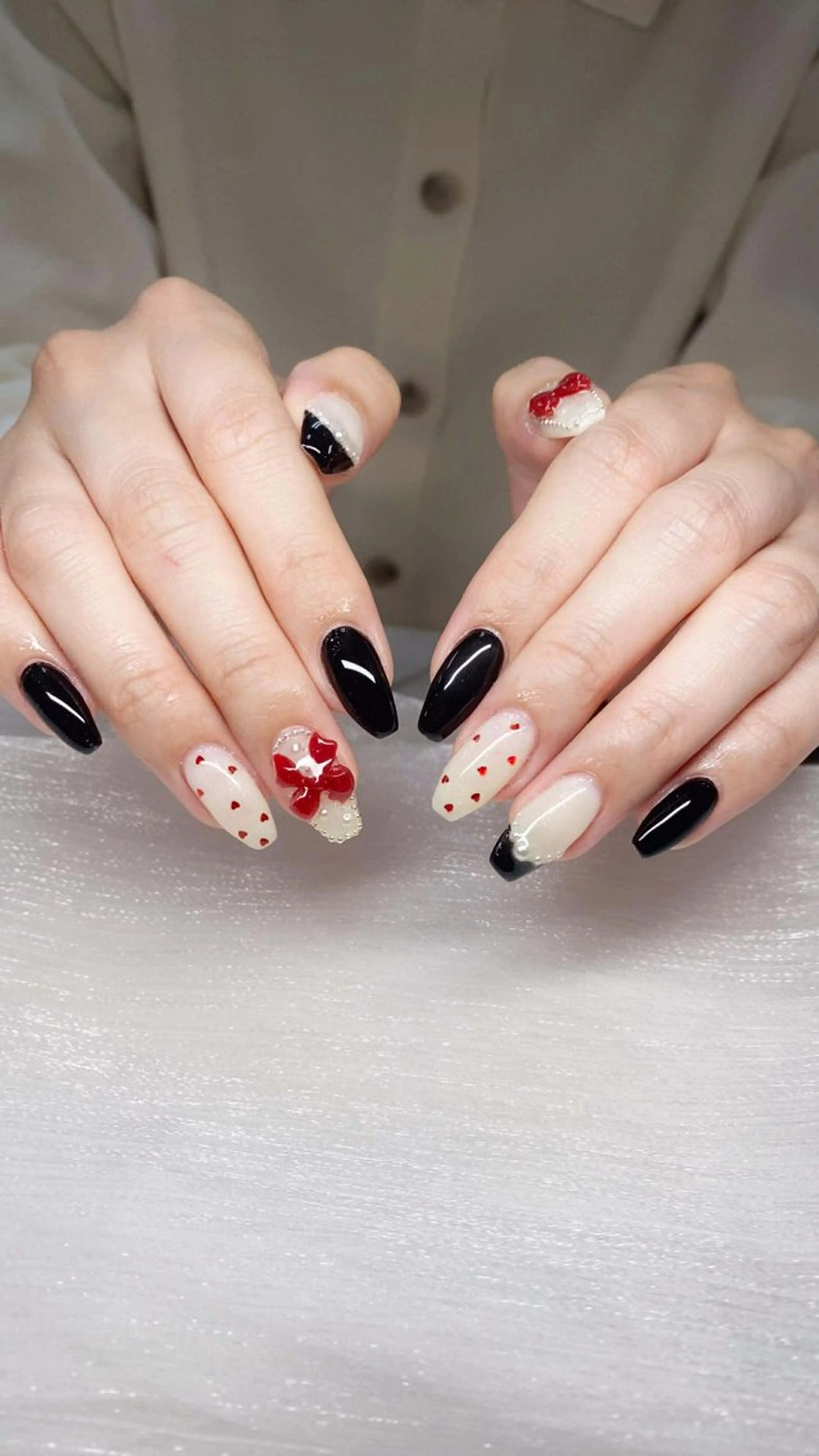 ネイル 成人式 フレンチネイル グラデーション 韓国ネイル マグネットネイル ハンドネイル Squen Nail 【持ち込みOK】のネイルデザイン