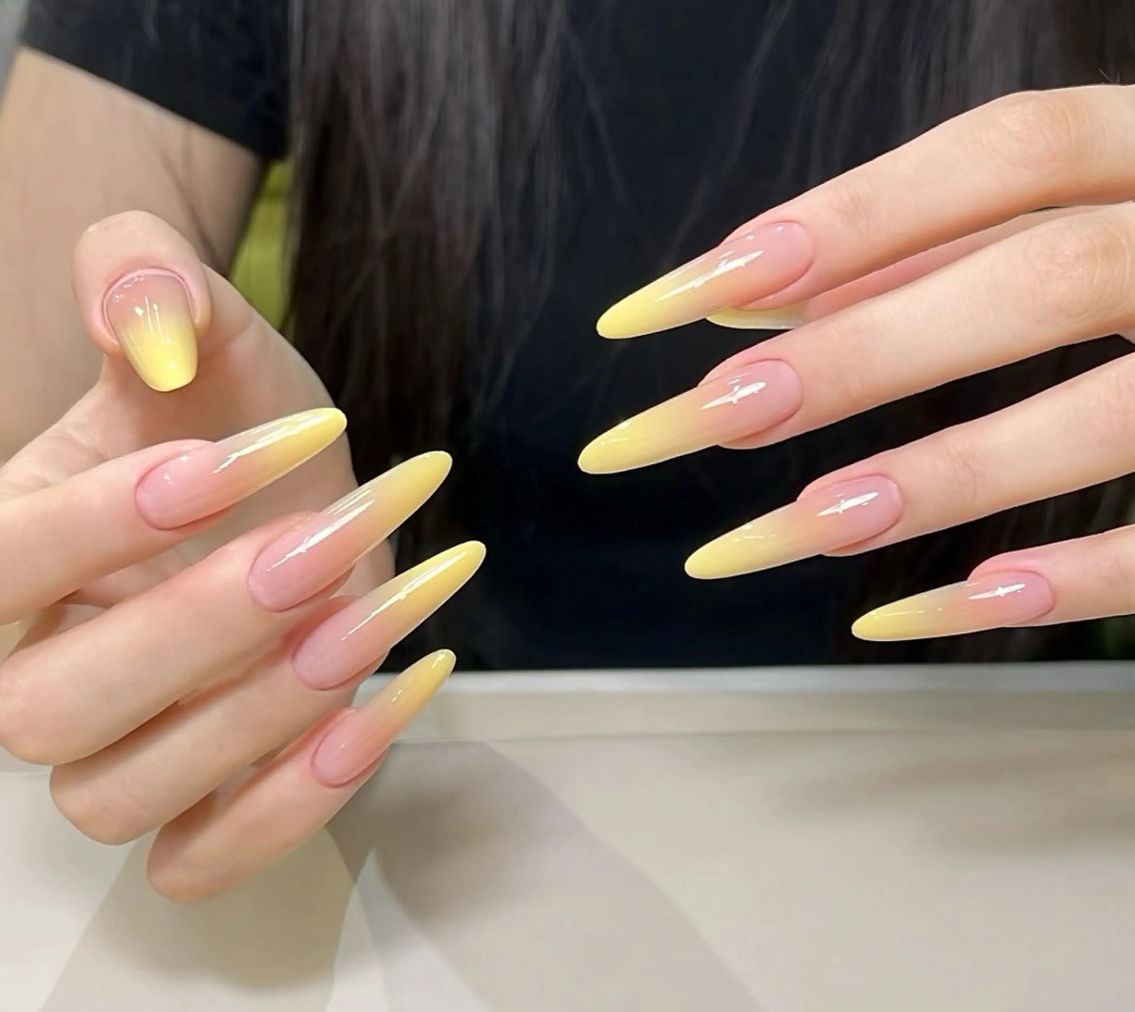 ネイル オーロラネイル フラワーネイル フットネイル フレンチネイル ジェルネイル ハンドネイル 長さだし専門 ありさのネイルデザイン