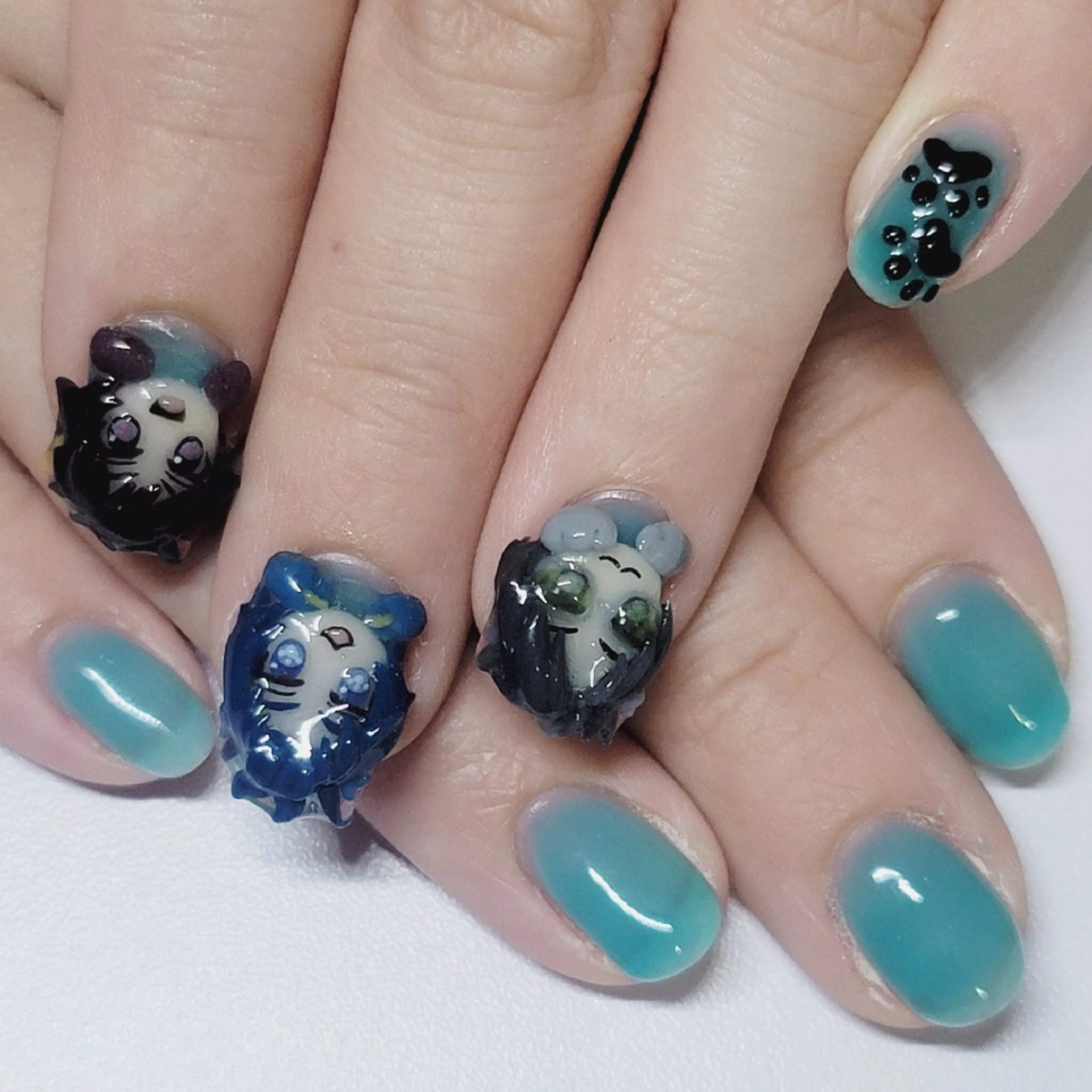 ネイル アートネイル ブルー ワンカラーネイル ハンドネイル よしだ ひろきのネイルデザイン