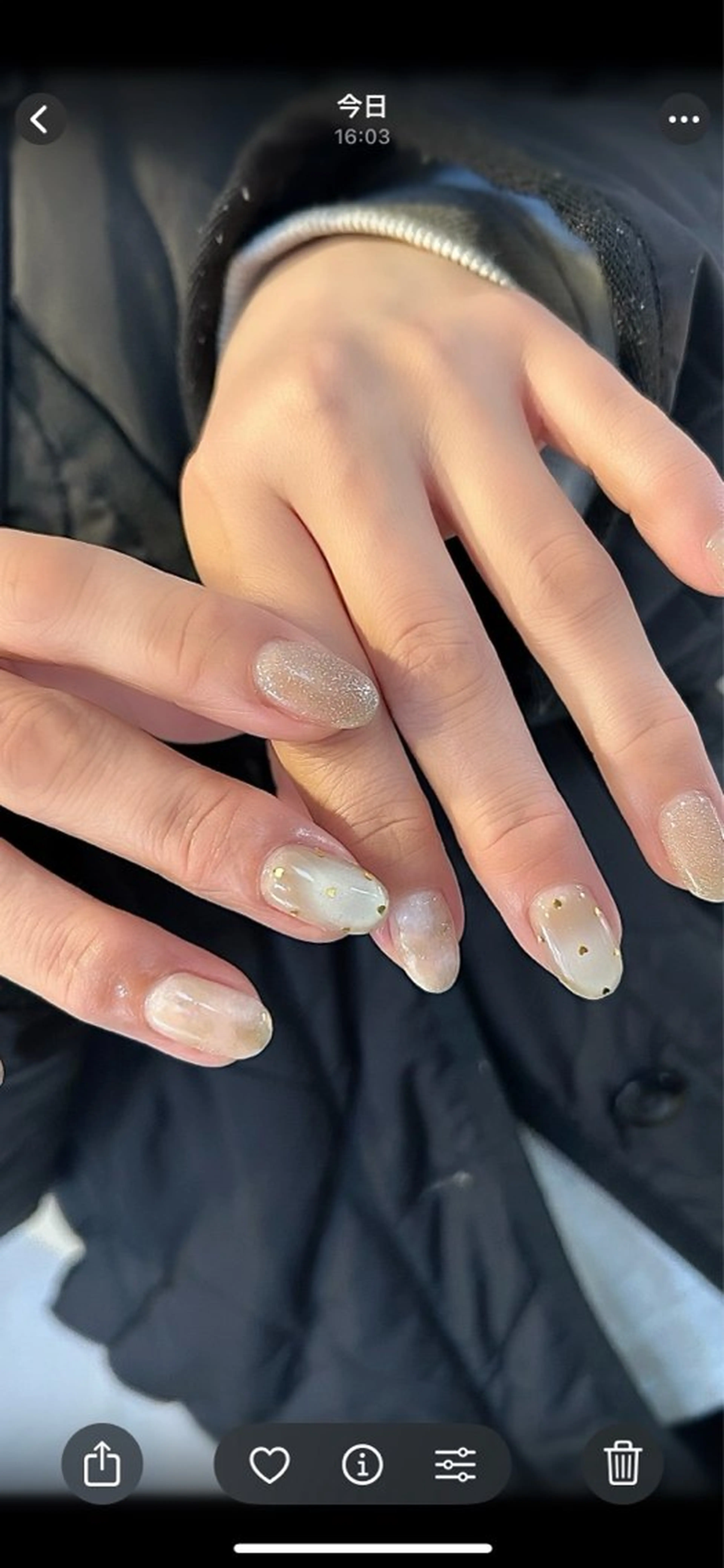 ネイル 冨田 彩乃のネイルデザイン