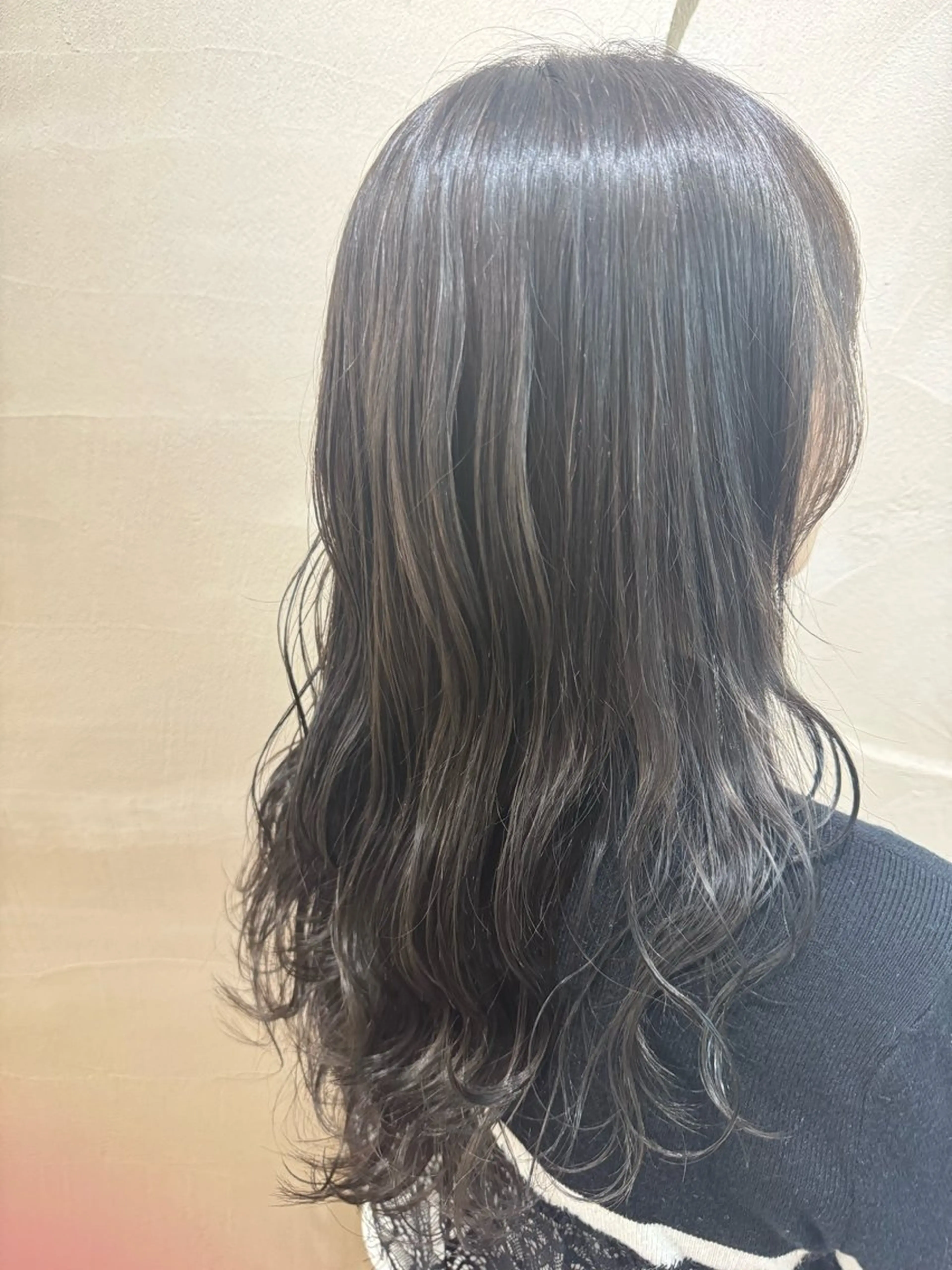 カラー Mayuka 🩶のヘアスタイル