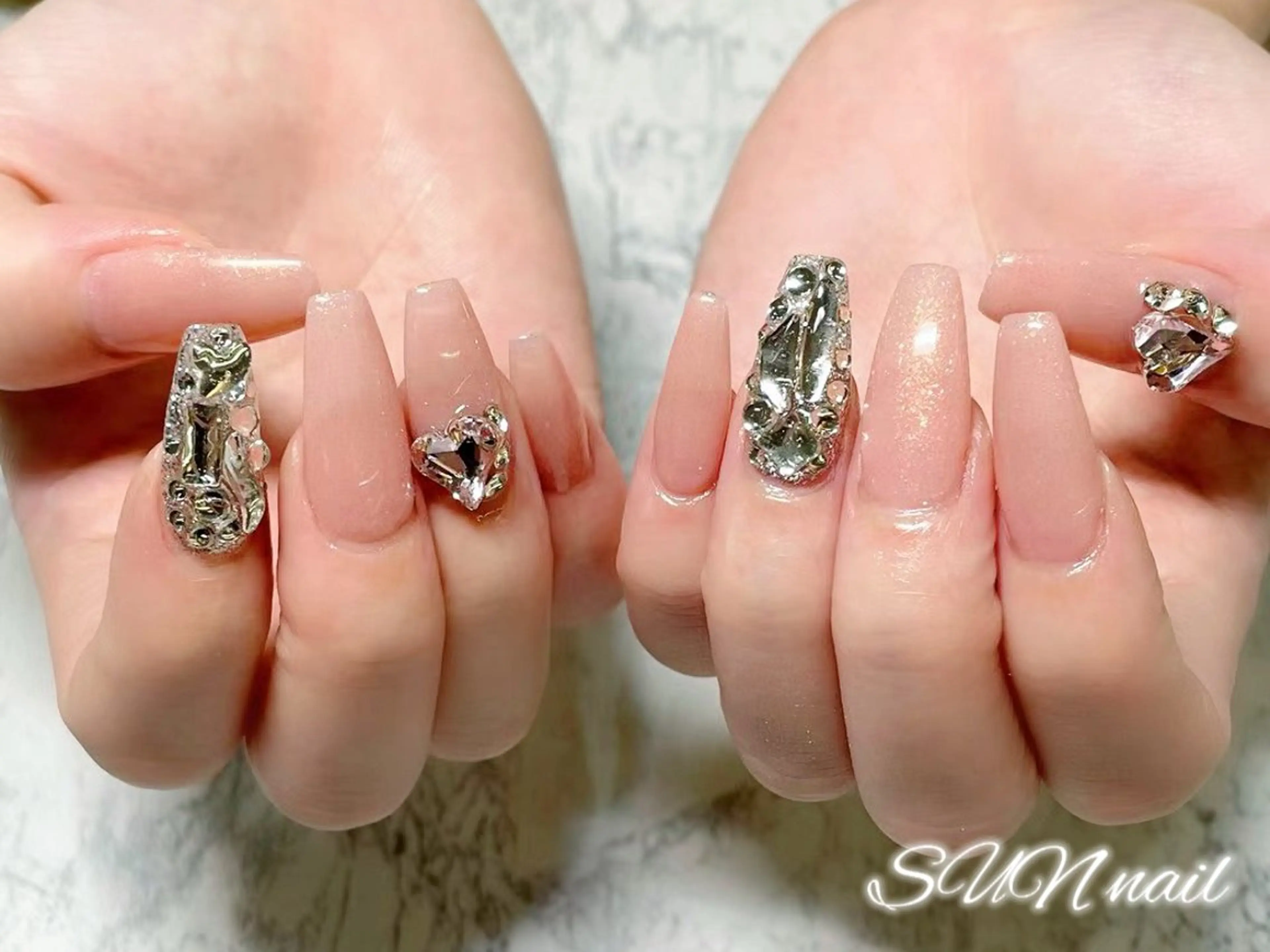 ネイル SUN nail上本町のネイルデザイン