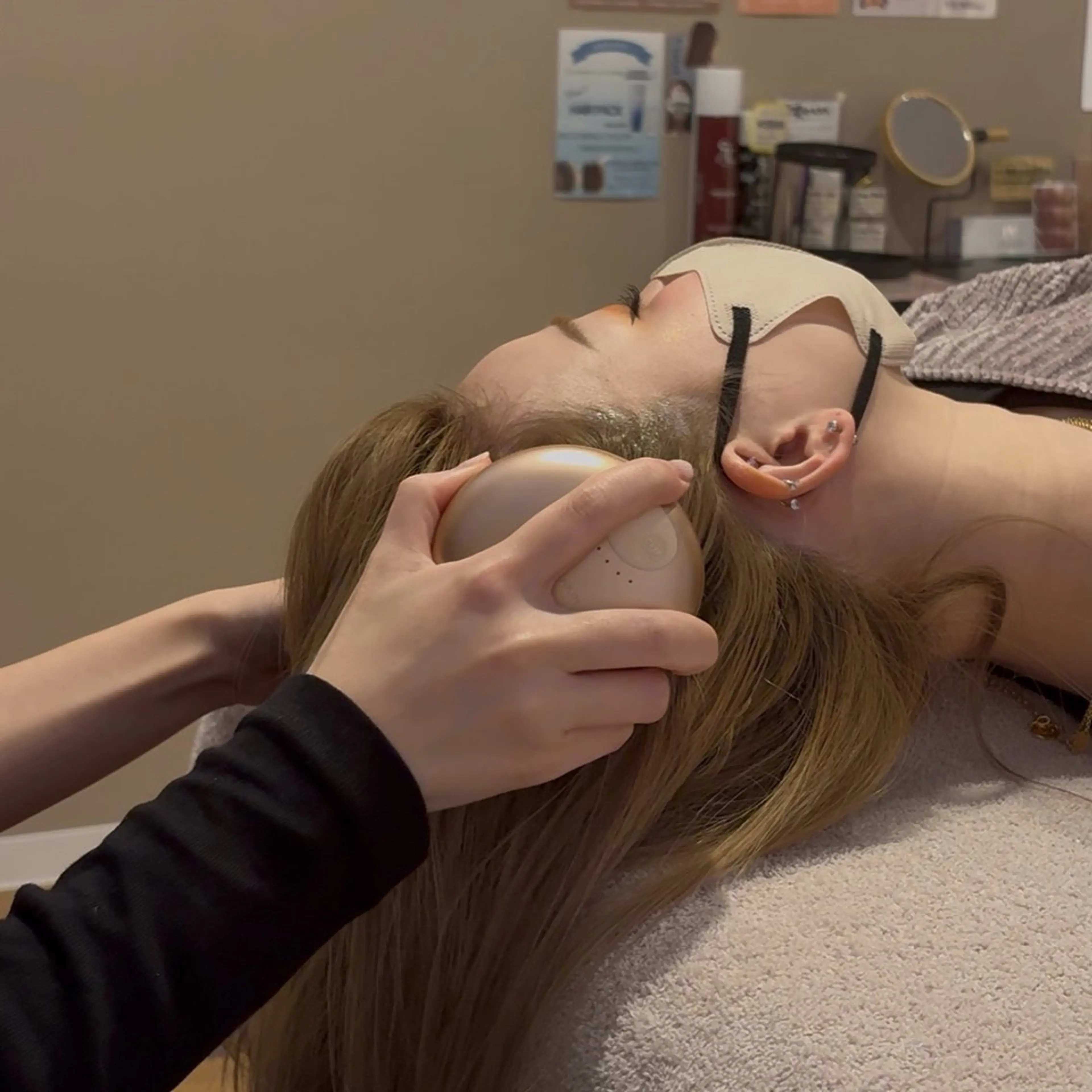 Lassy Yuriの眉毛・アイブロウイメージ