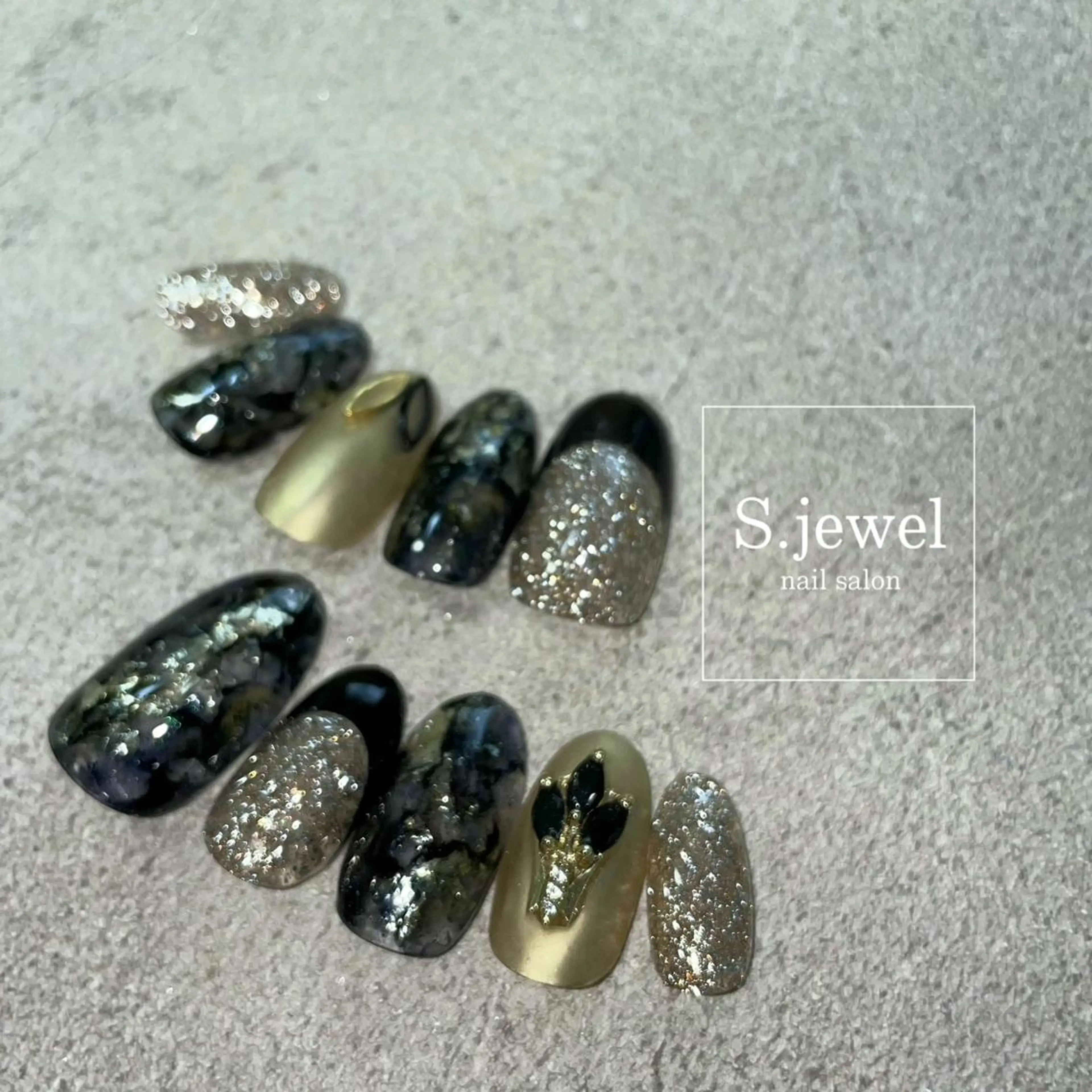ネイル S. JEWELのネイルデザイン