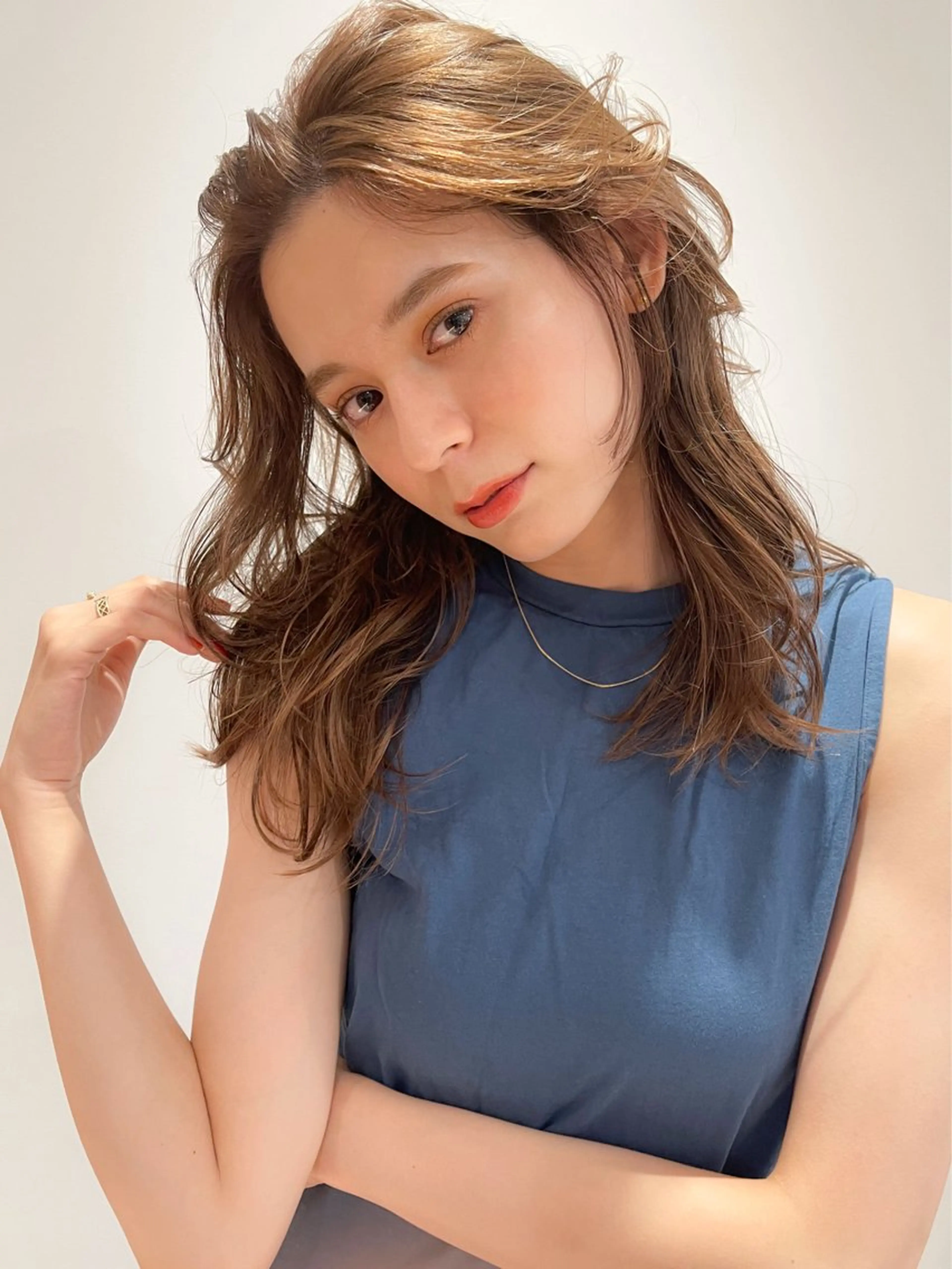 セミロング カット ヘアカラー トリートメント VIVIE【ヴィヴィ】所属・髪質改善/韓国風 レイヤー/田村祐樹のヘアスタイル