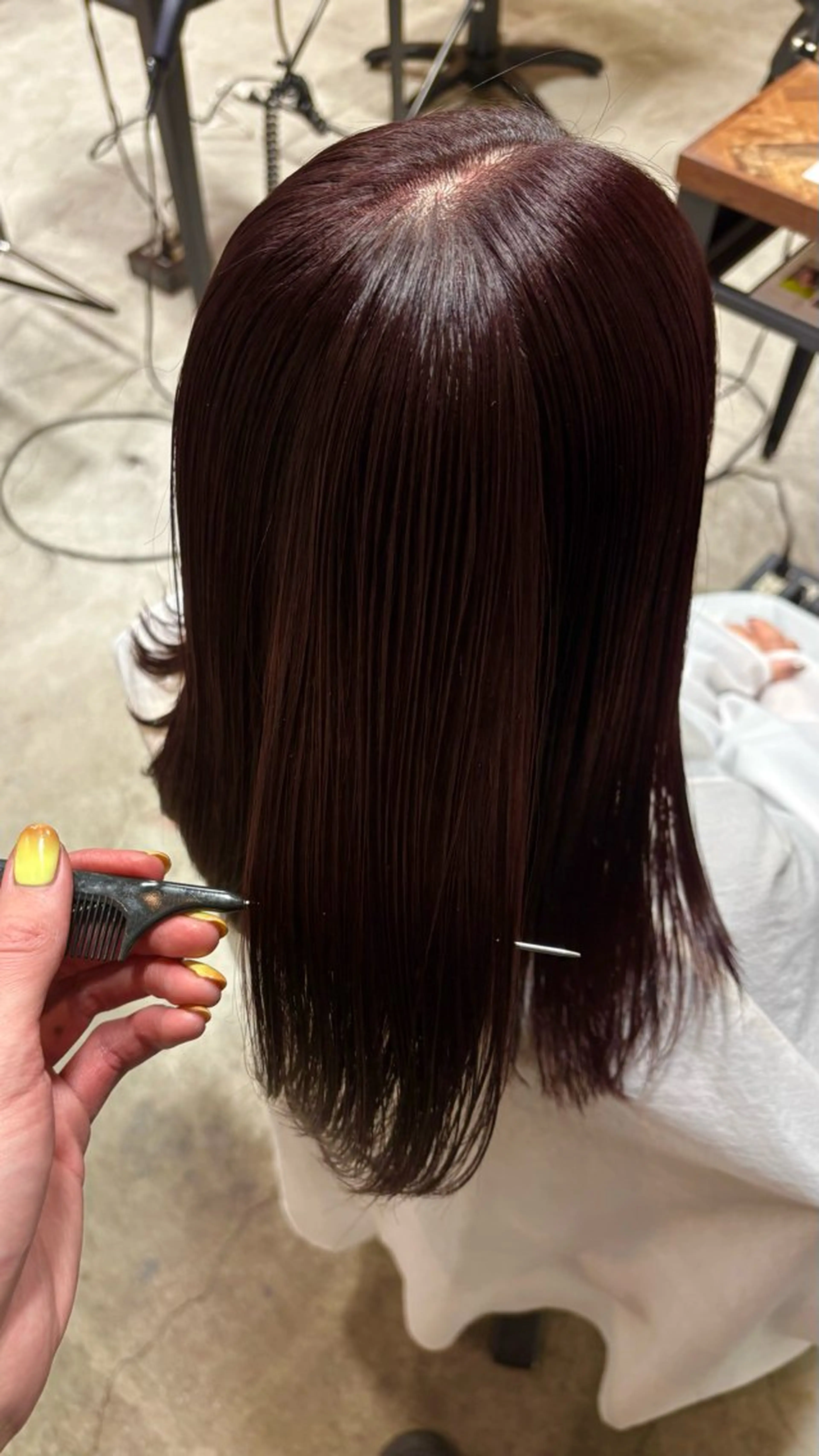 ミディアム カラー 佐々木 蓮のヘアスタイル
