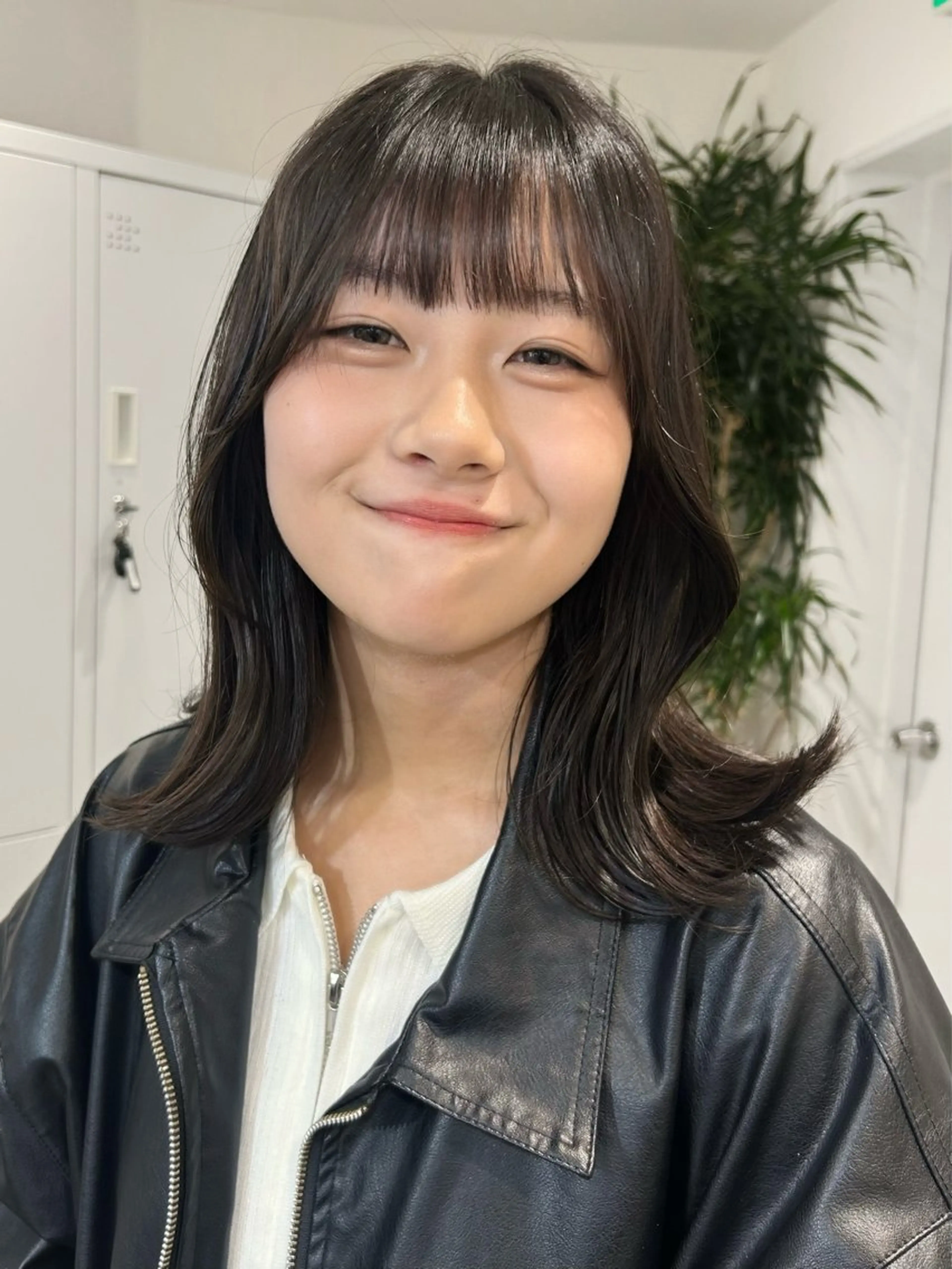 ミディアム カラー ミディアムレイヤー レイヤーカット カット 縮毛矯正 池袋/小顔レイヤー/ 顔まわり/taigaのヘアスタイル