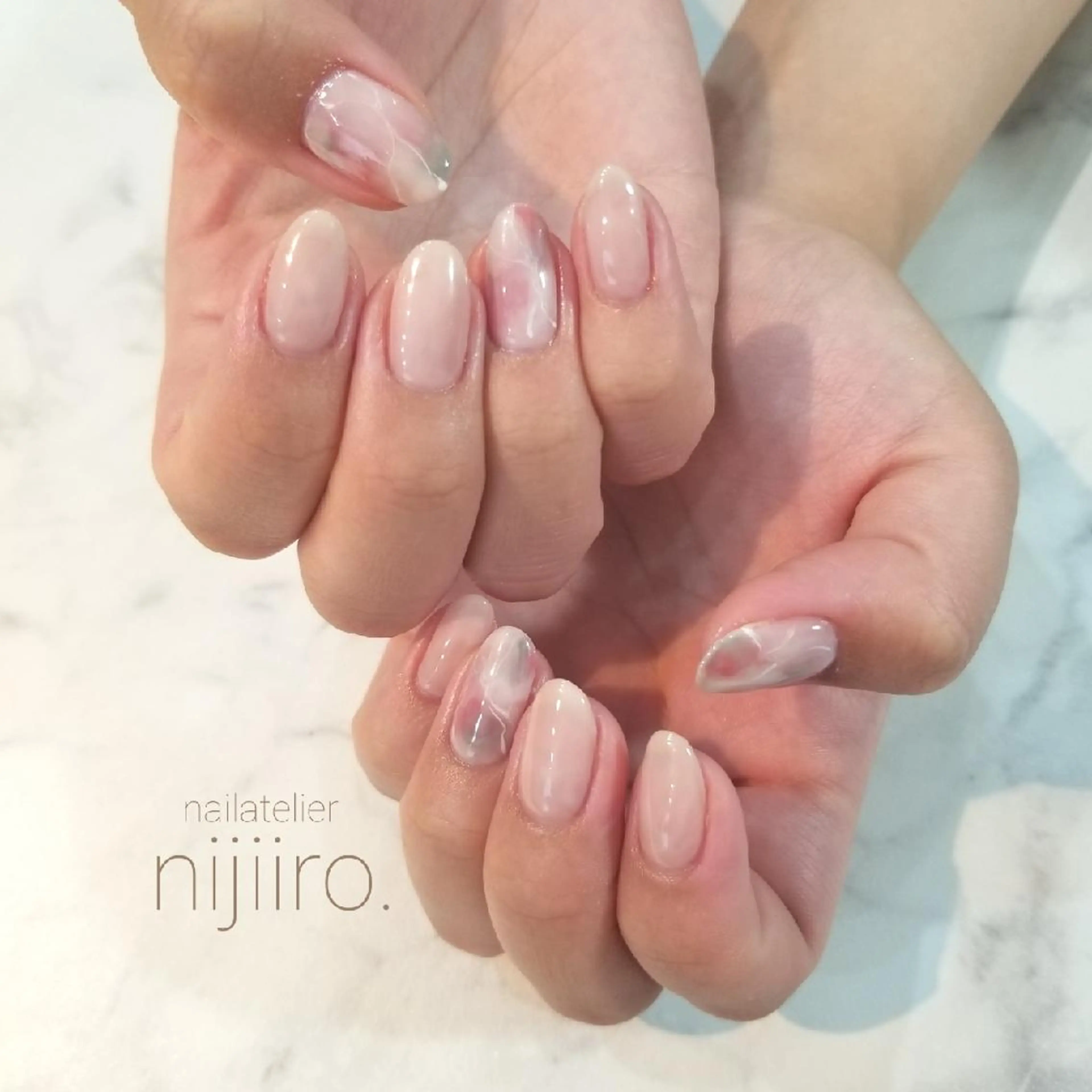 ネイル ニュアンスネイル シンプルネイル ハンドネイル nijiiro🌈 サトウのネイルデザイン